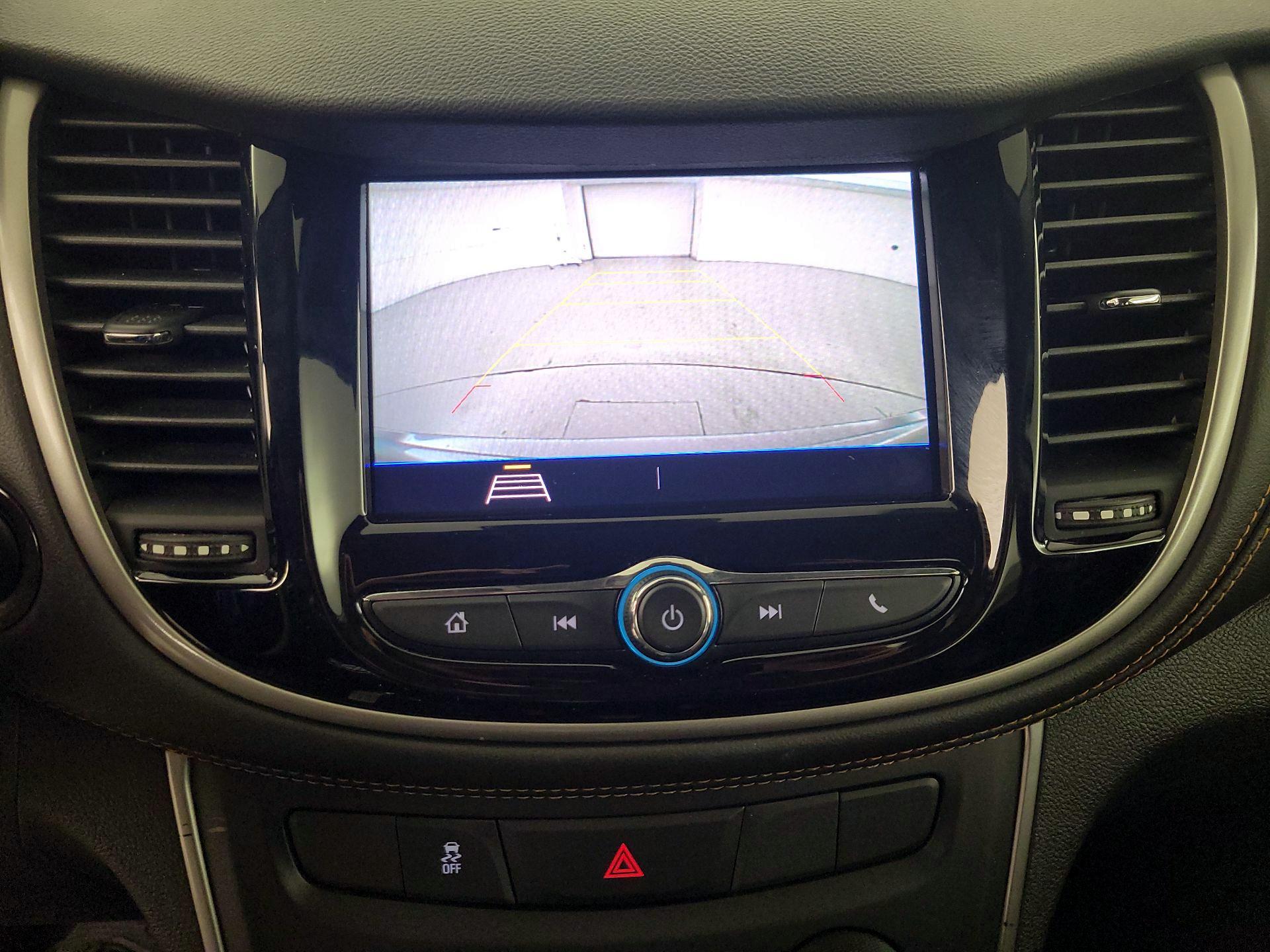 Thumbnail: 2020 Chevrolet Trax - 15