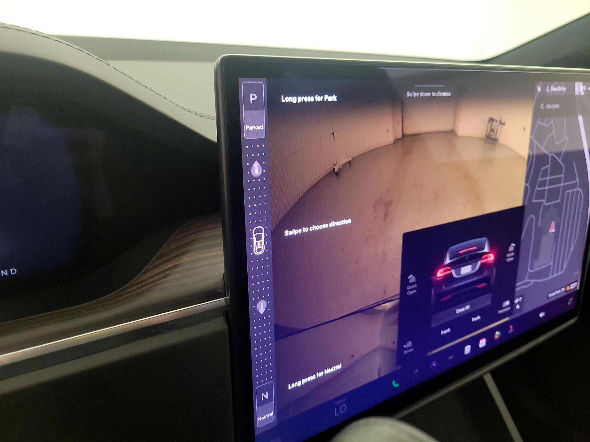 Thumbnail: 2025 Tesla Model X - 17
