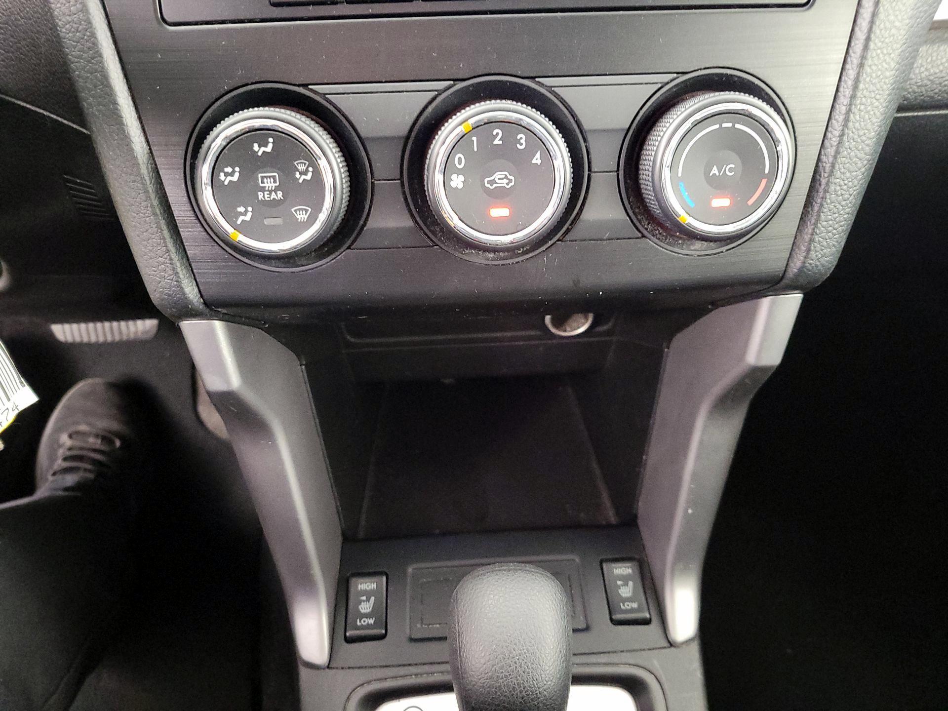 Thumbnail: 2015 Subaru Forester - 16