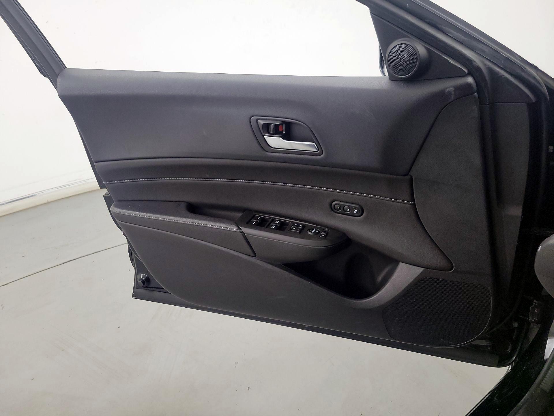 Thumbnail: 2019 Acura ILX - 12