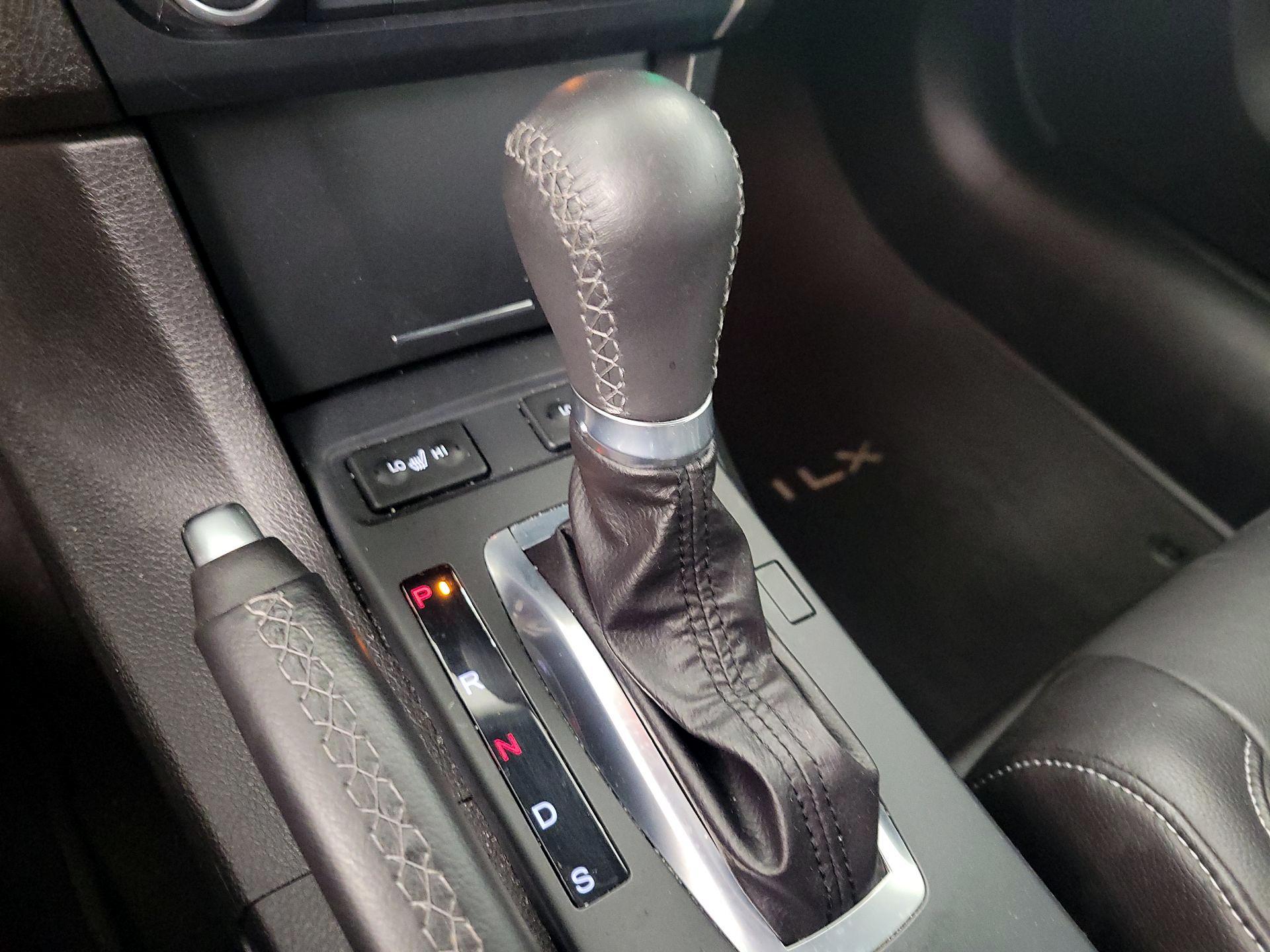 Thumbnail: 2019 Acura ILX - 17