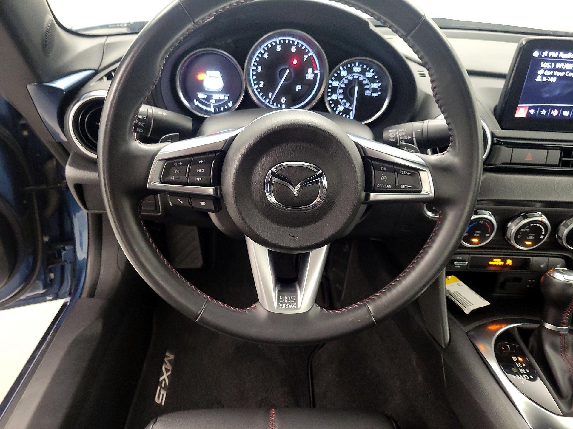 Thumbnail: 2019 Mazda MX-5 Miata - 10