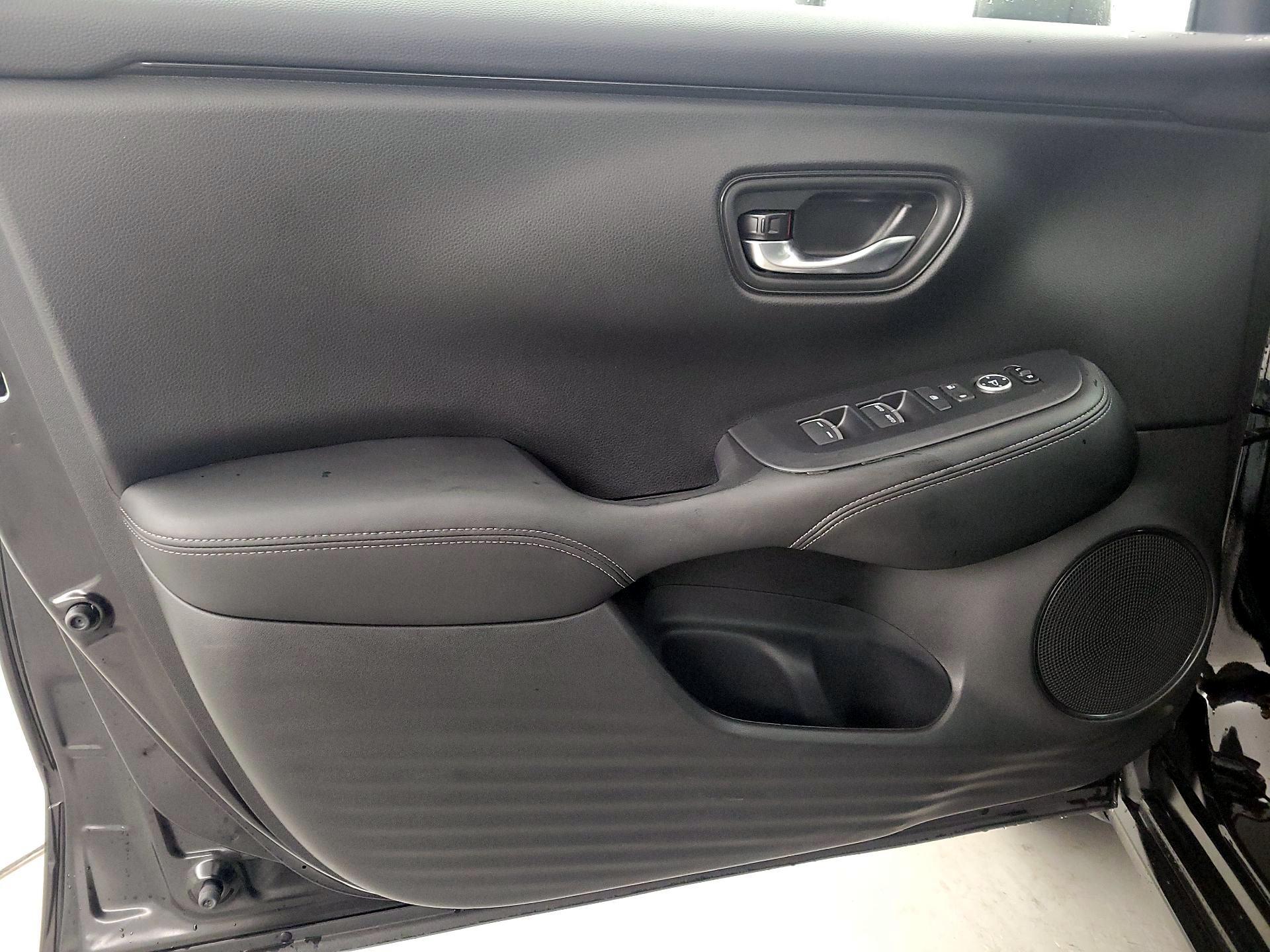 Thumbnail: 2025 Honda HR-V - 12