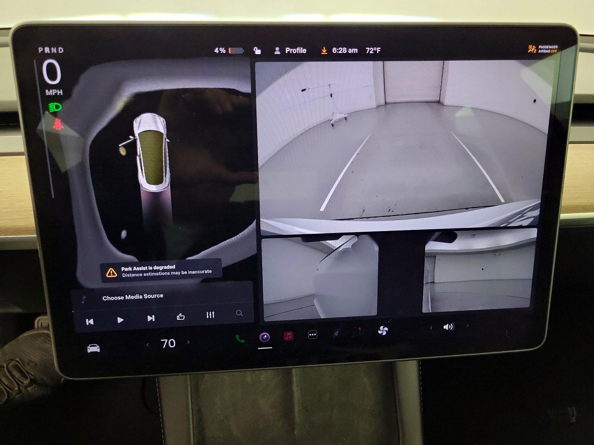 Thumbnail: 2023 Tesla Model 3 - 15