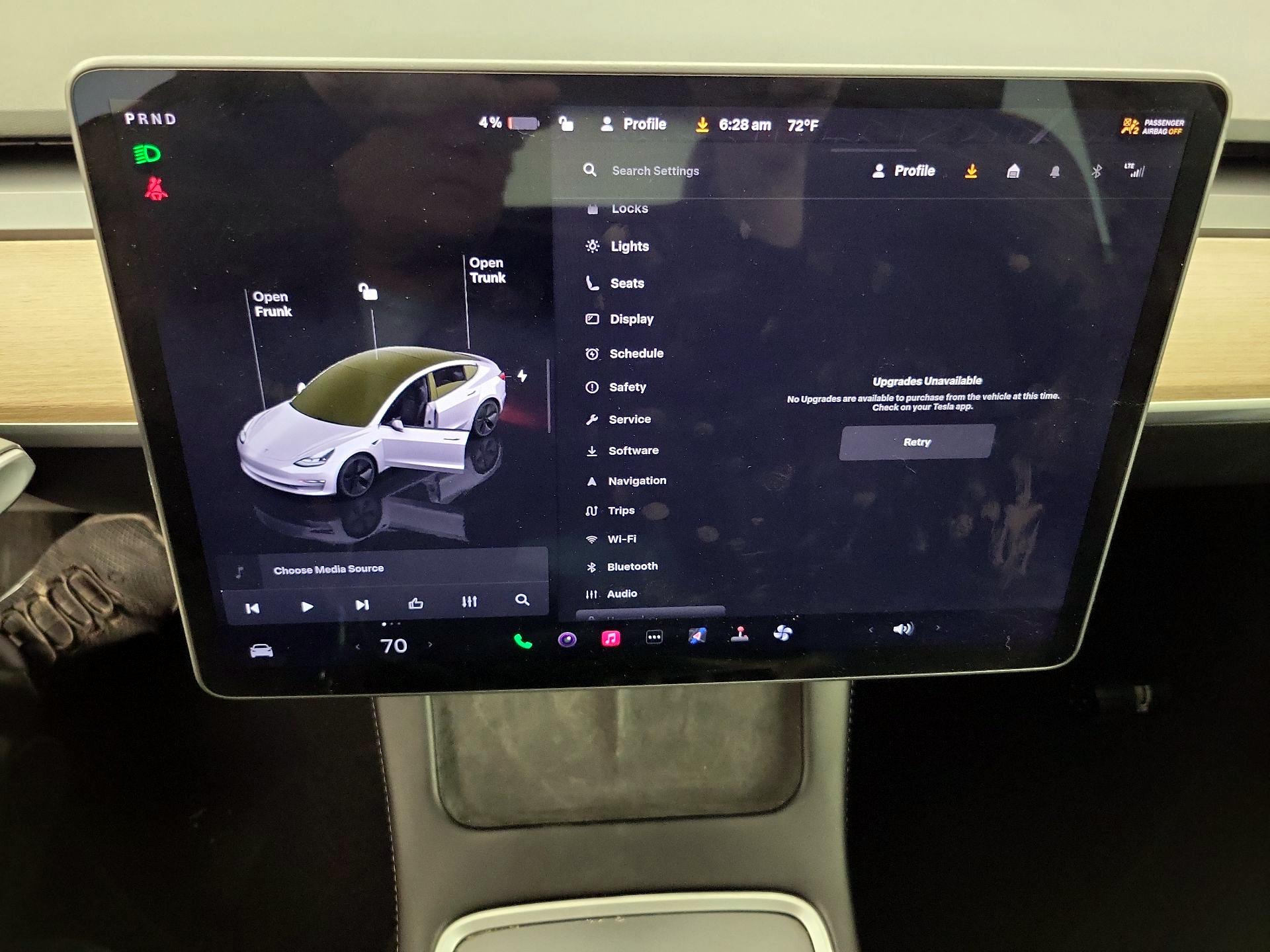 Thumbnail: 2023 Tesla Model 3 - 16