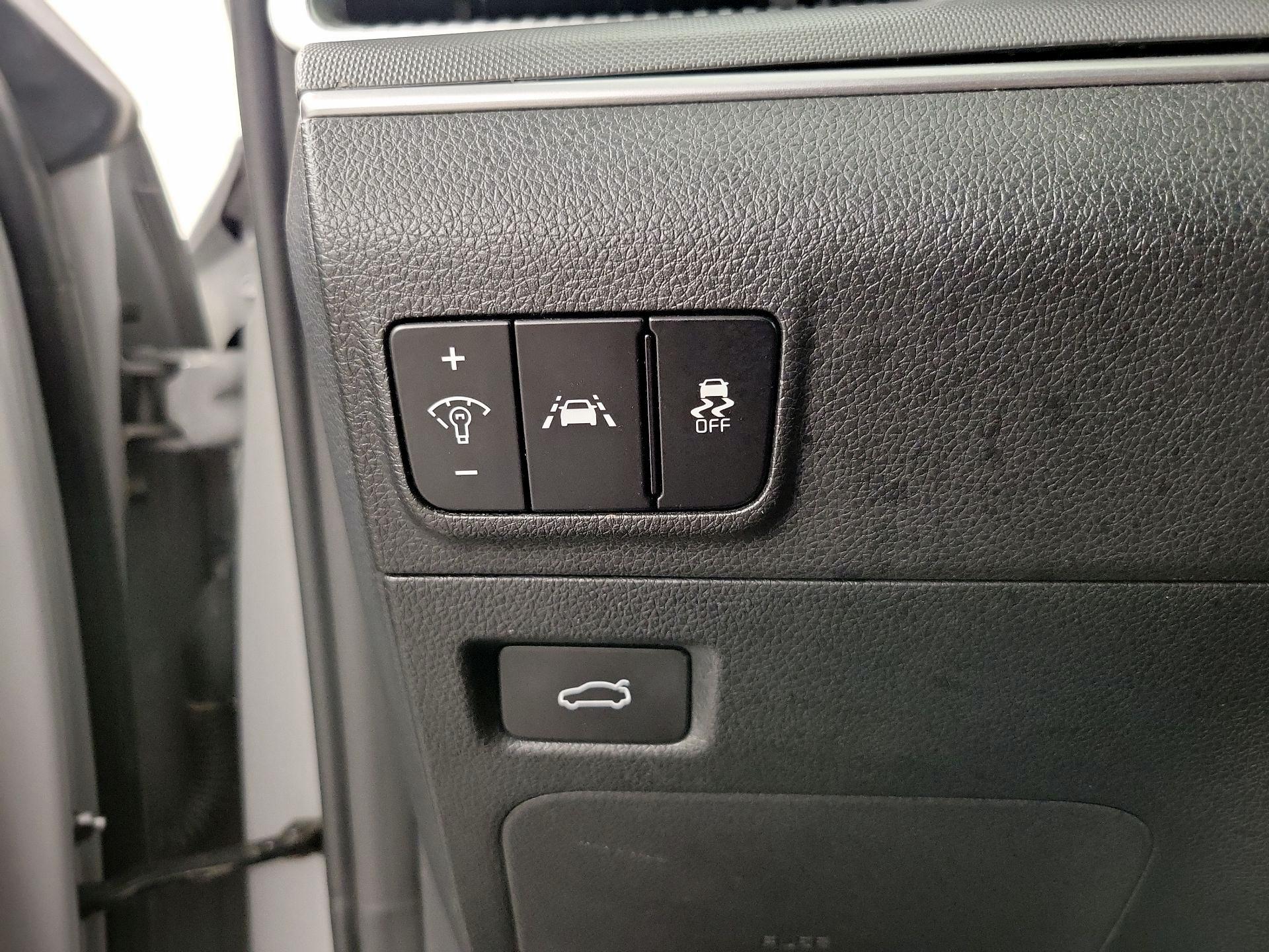 Thumbnail: 2021 Kia K5 - 13