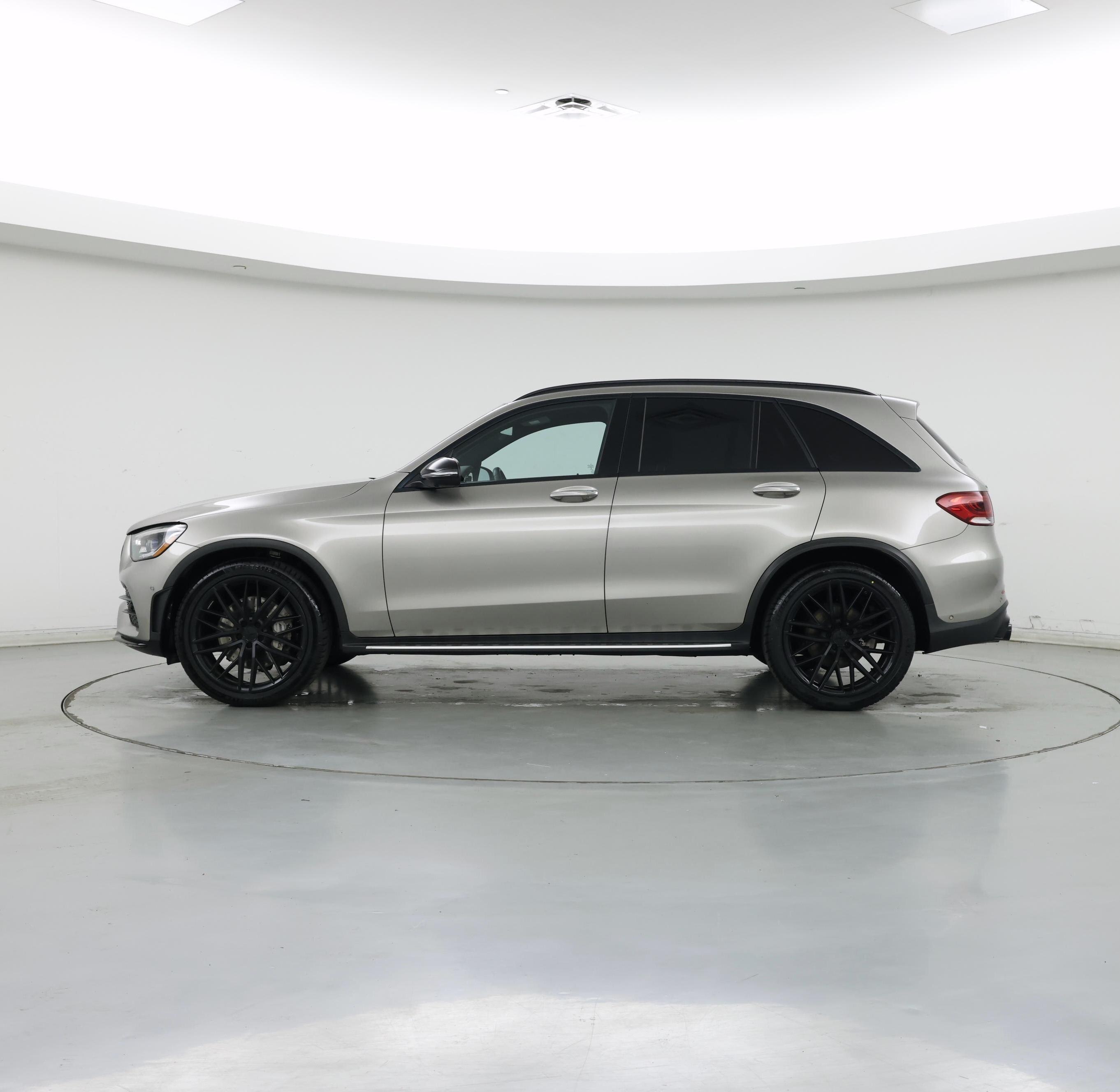 Thumbnail: 2020 Mercedes-Benz GLC - 3