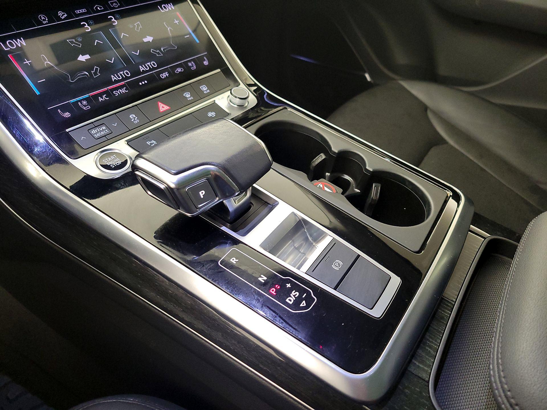 Thumbnail: 2021 Audi Q7 - 17