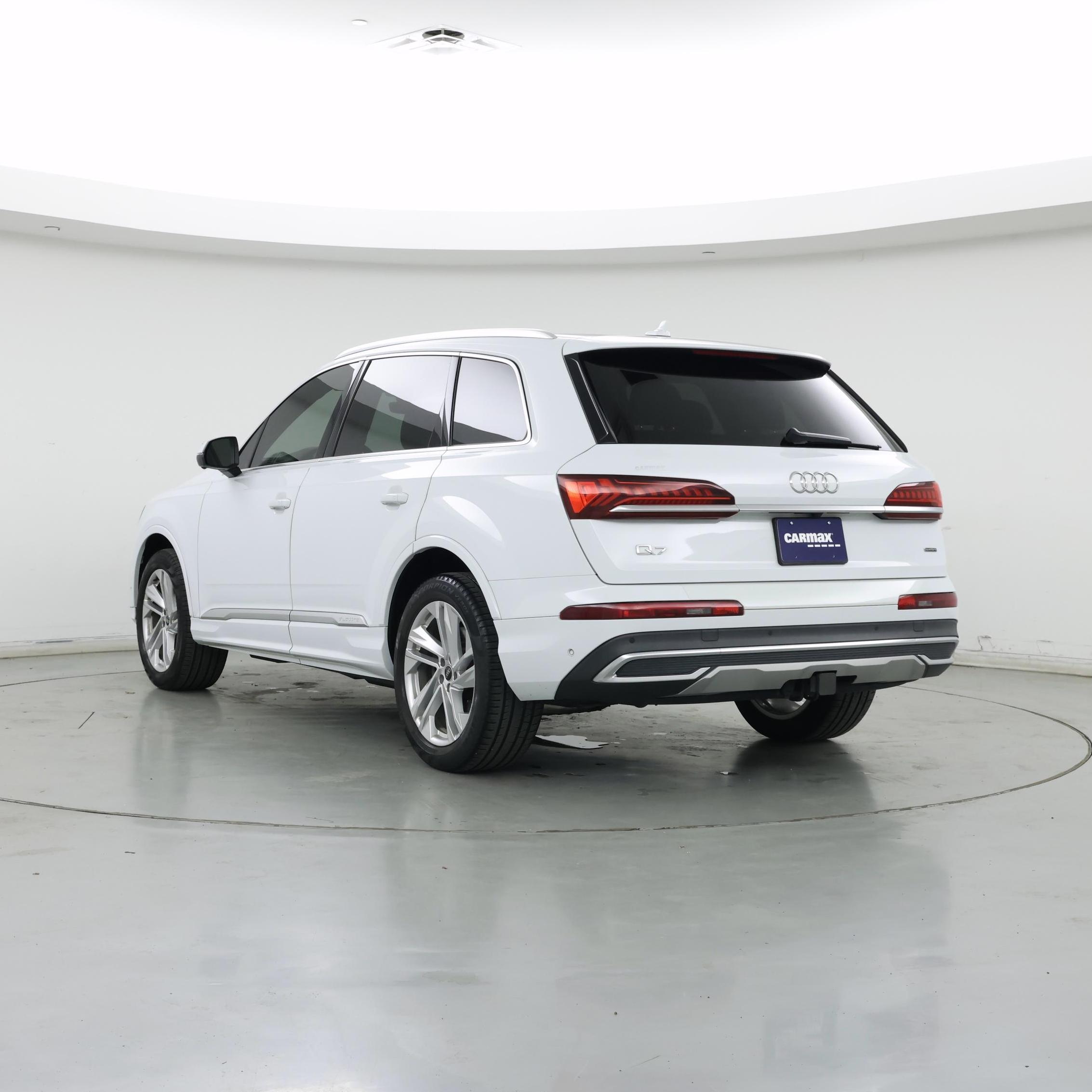 Thumbnail: 2021 Audi Q7 - 2