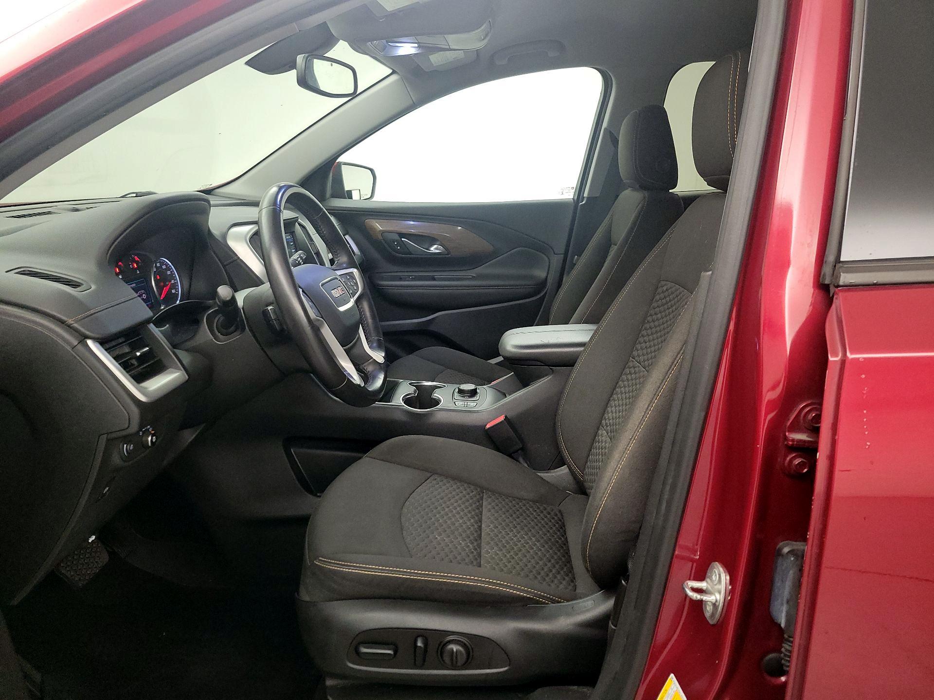 Thumbnail: 2019 GMC Terrain - 11