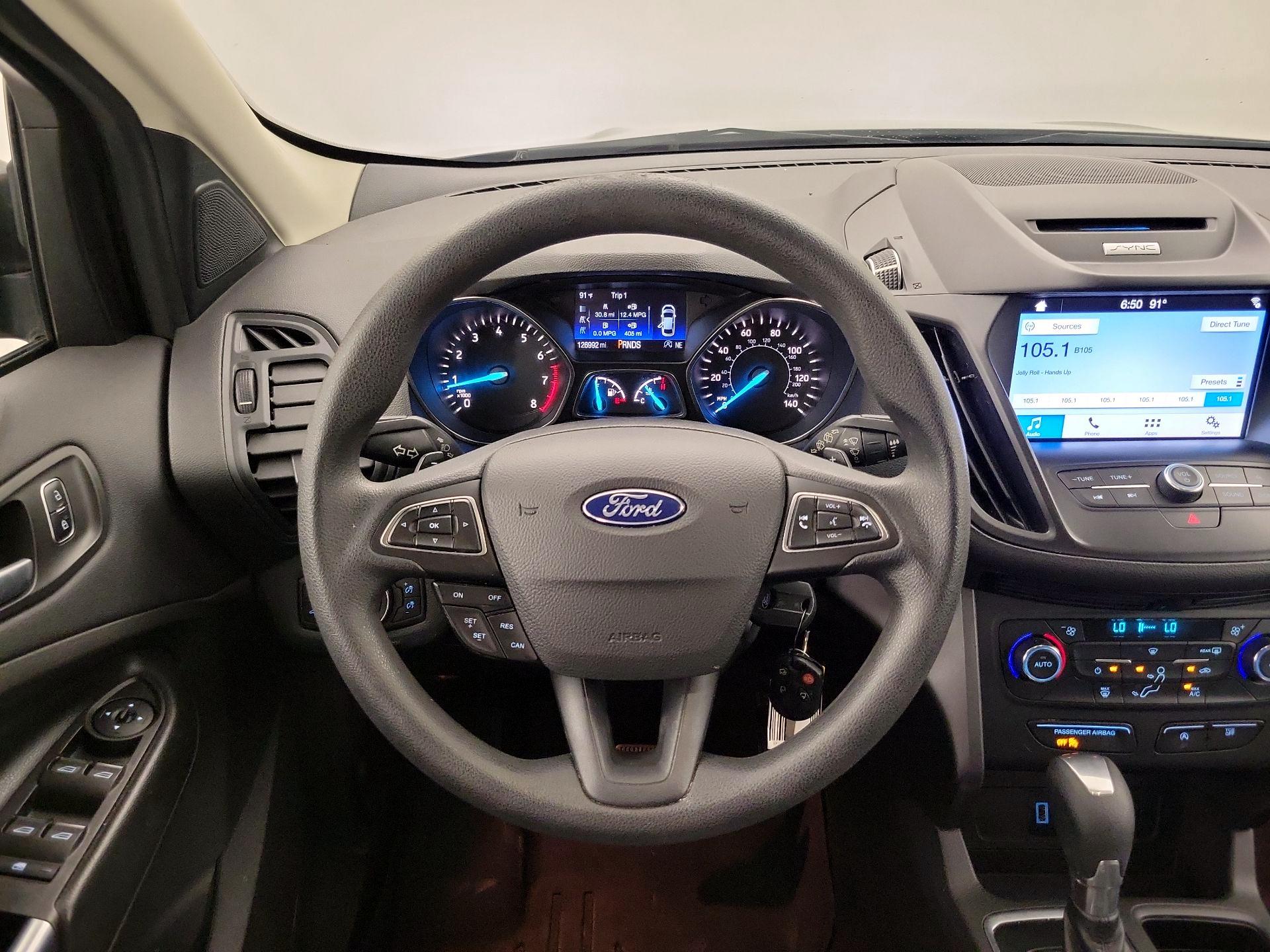 Thumbnail: 2017 Ford Escape - 10