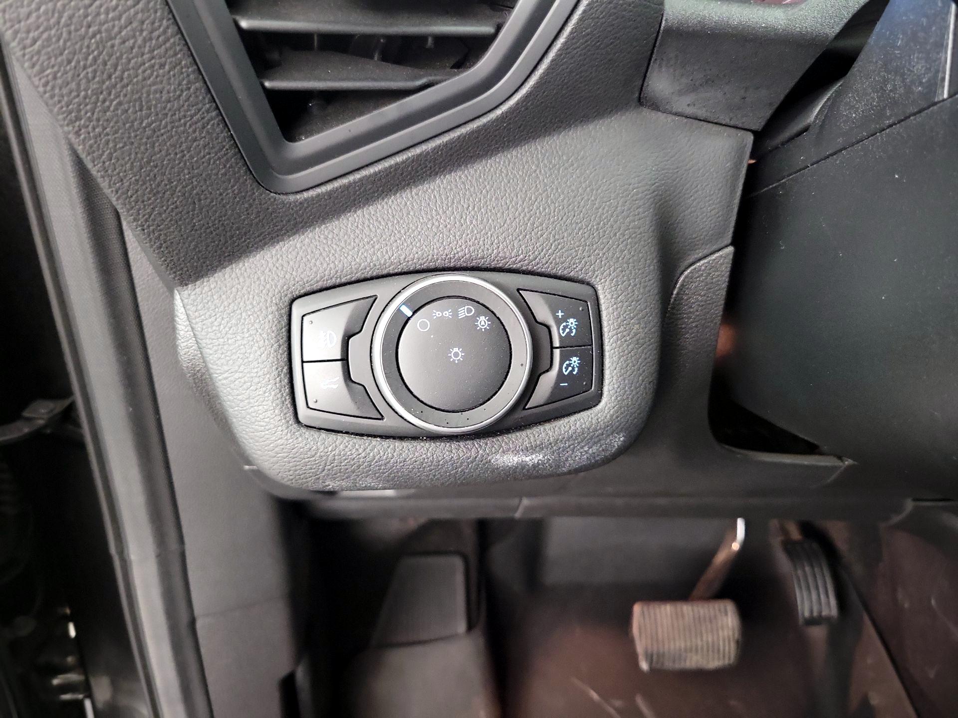 Thumbnail: 2017 Ford Escape - 13