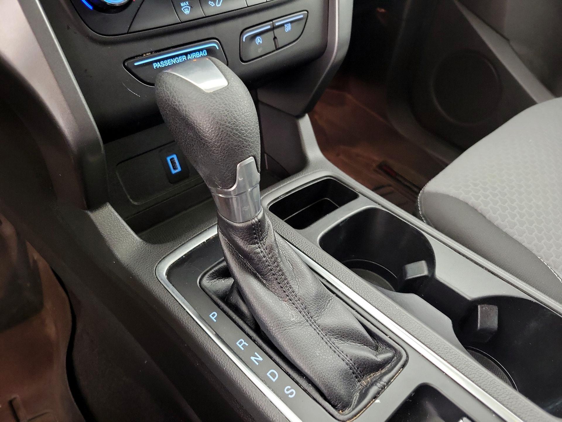 Thumbnail: 2017 Ford Escape - 17