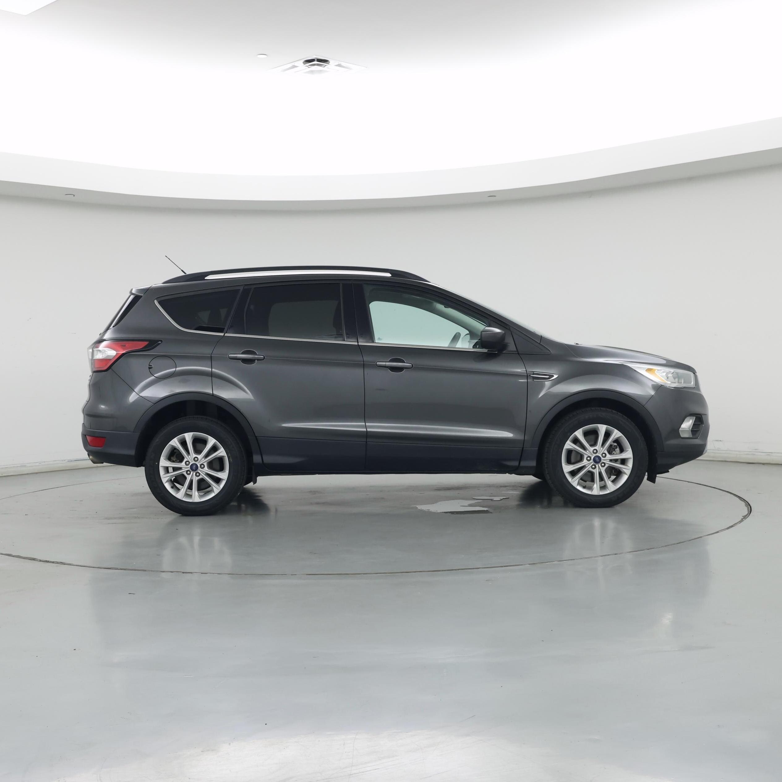 Thumbnail: 2017 Ford Escape - 7