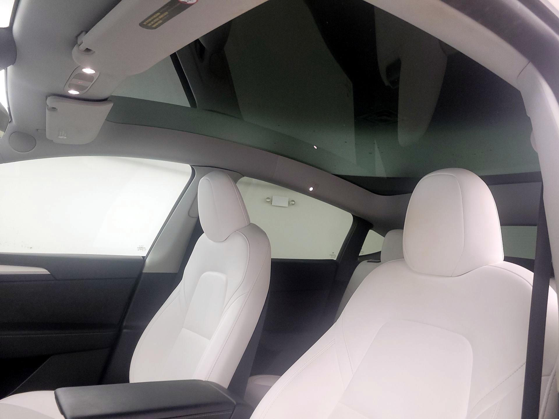 Thumbnail: 2024 Tesla Model Y - 18