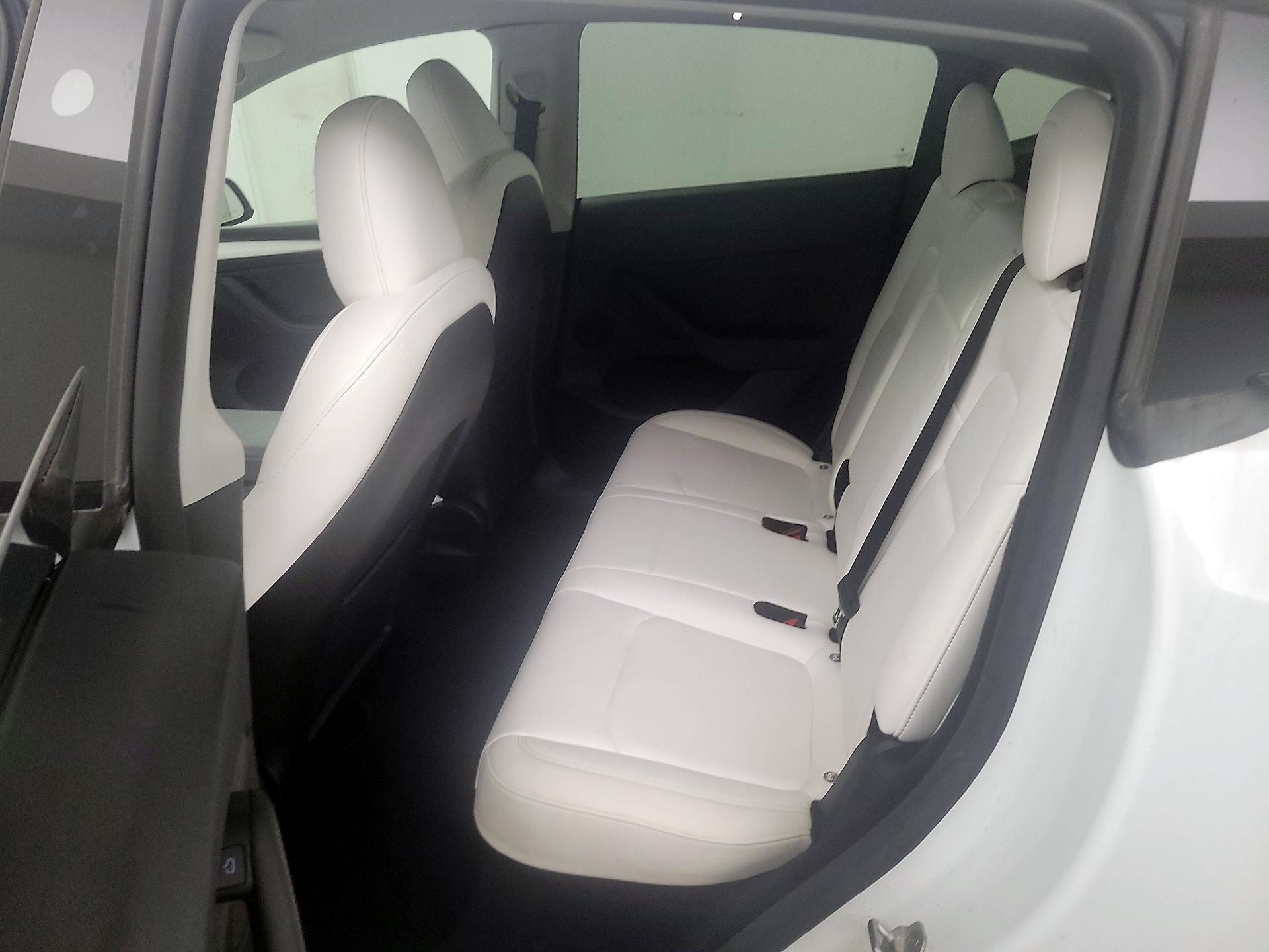 Thumbnail: 2024 Tesla Model Y - 19