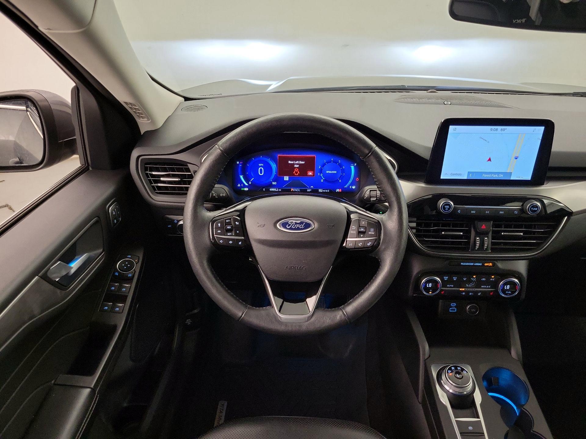 Thumbnail: 2021 Ford Escape - 10