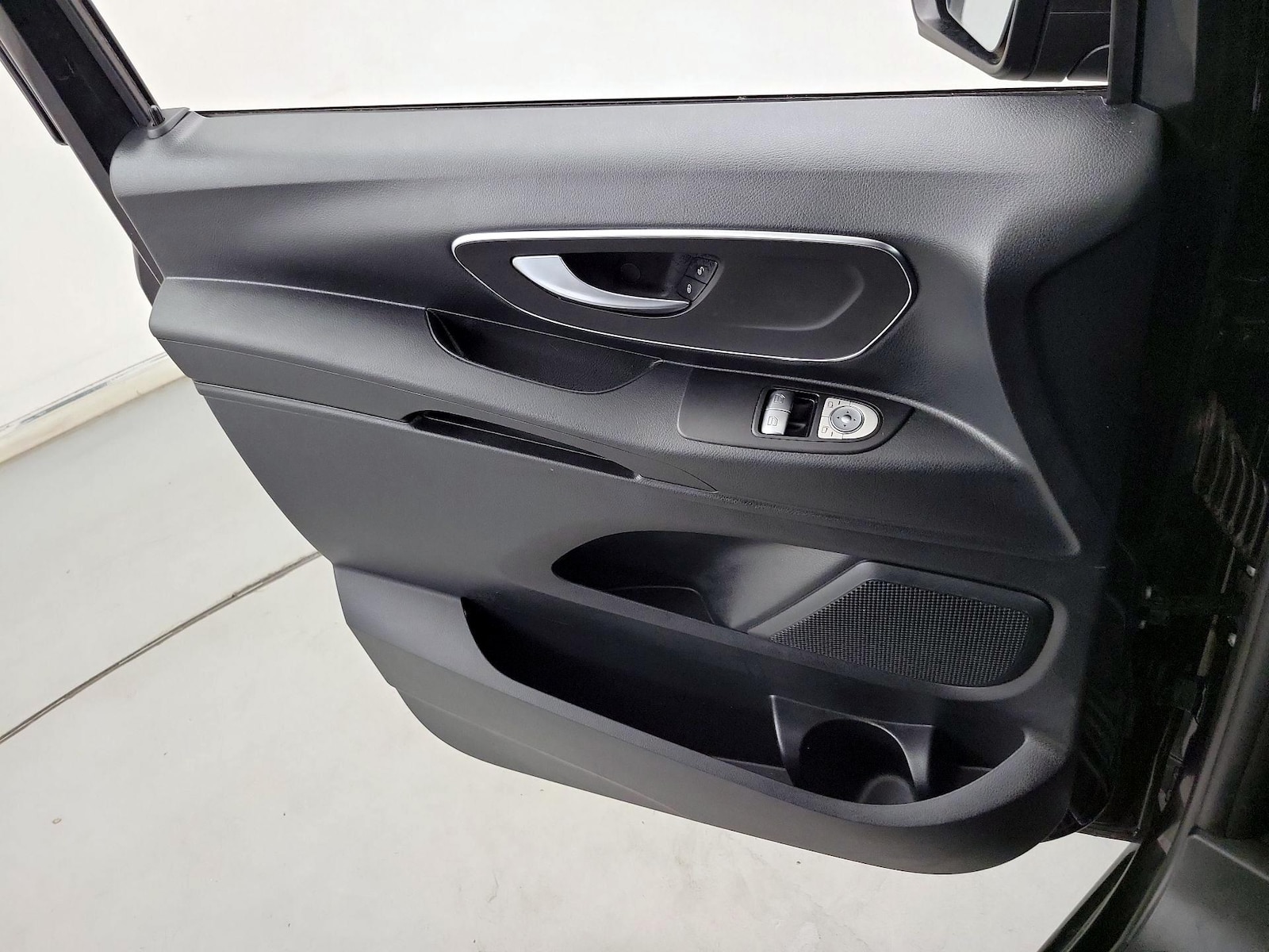 2023 Mercedes-Benz Metris Passenger Van Base - Photo 13