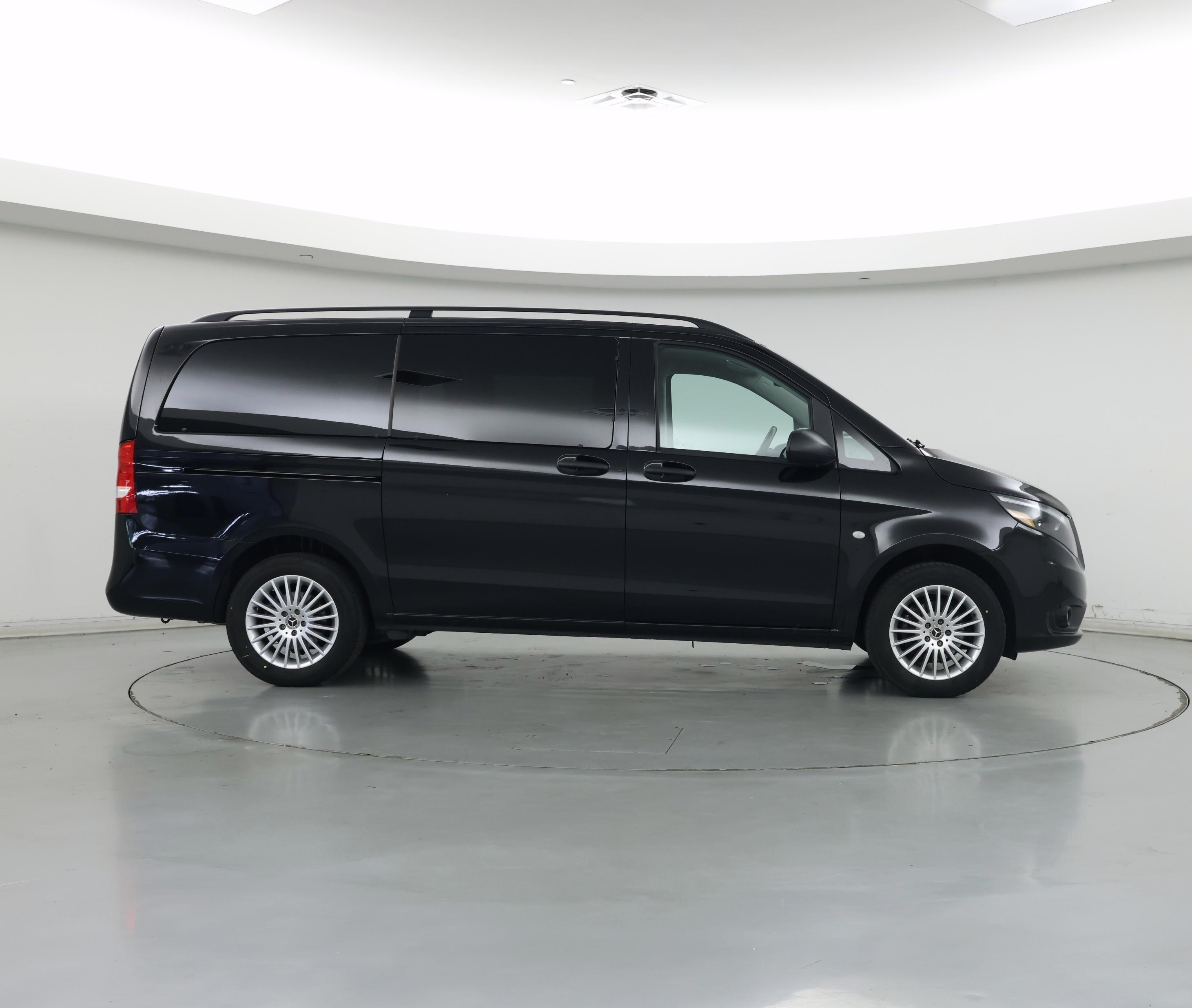 Thumbnail: 2023 Mercedes-Benz Metris - 7
