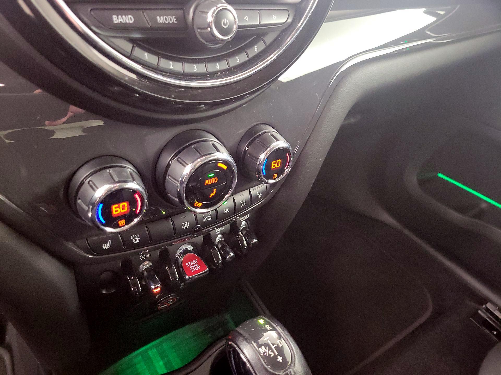 Thumbnail: 2018 MINI Cooper Countryman - 16