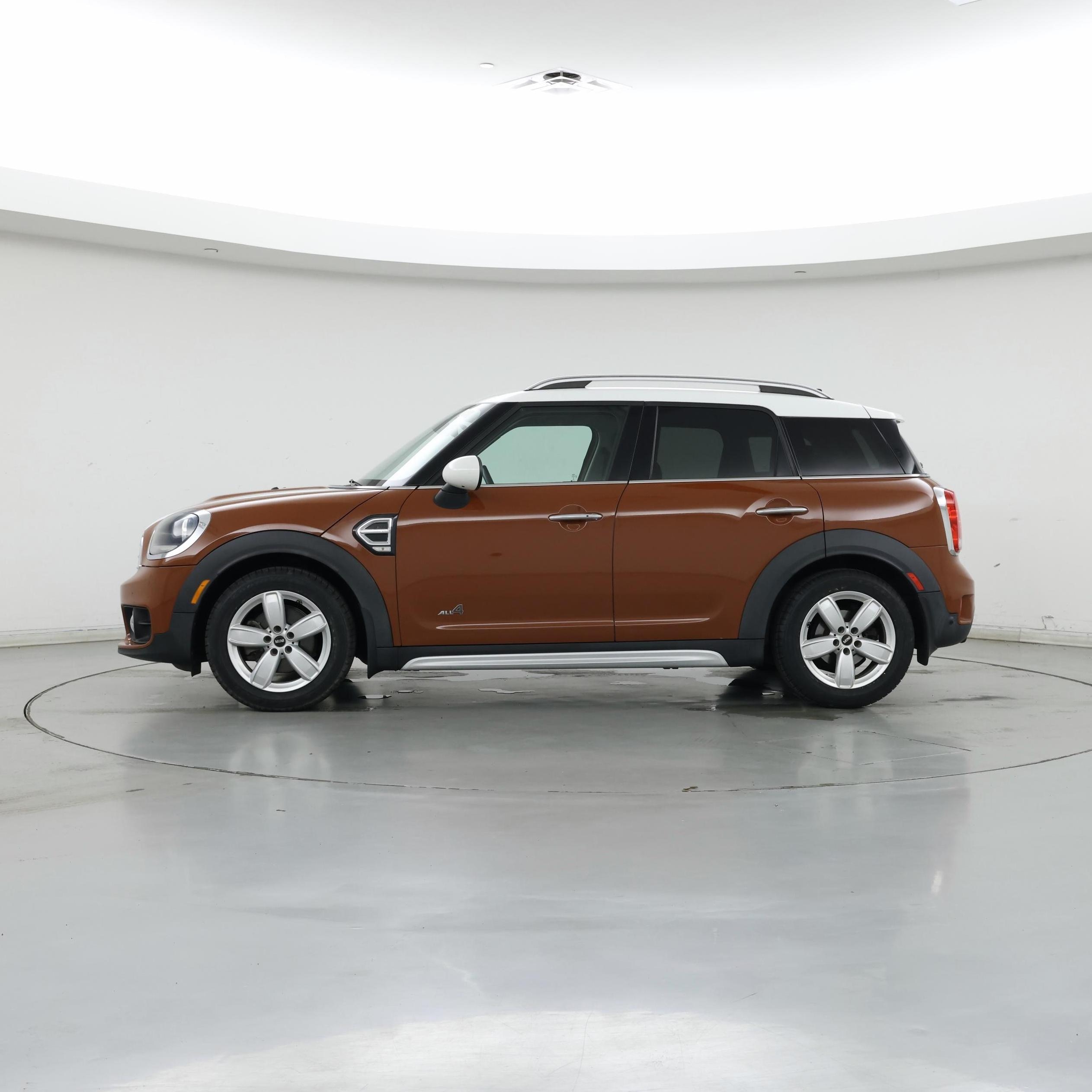 Thumbnail: 2018 MINI Cooper Countryman - 3