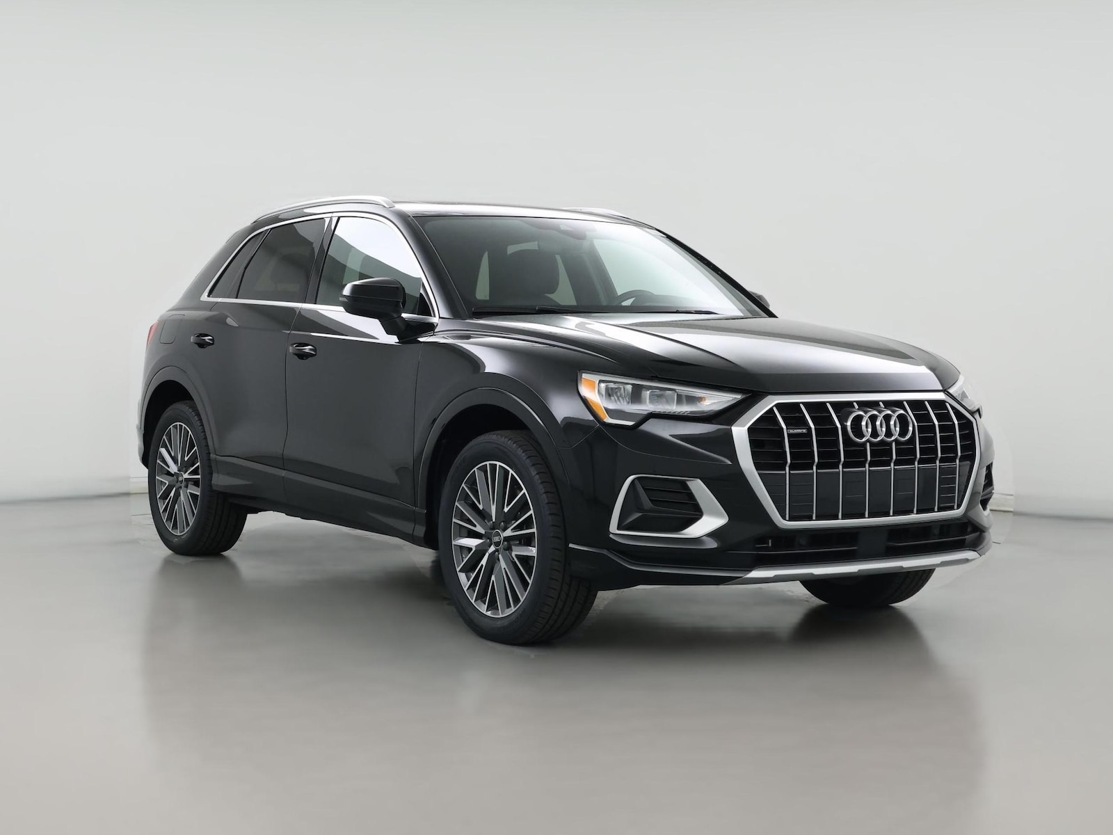 2022 Audi Q3