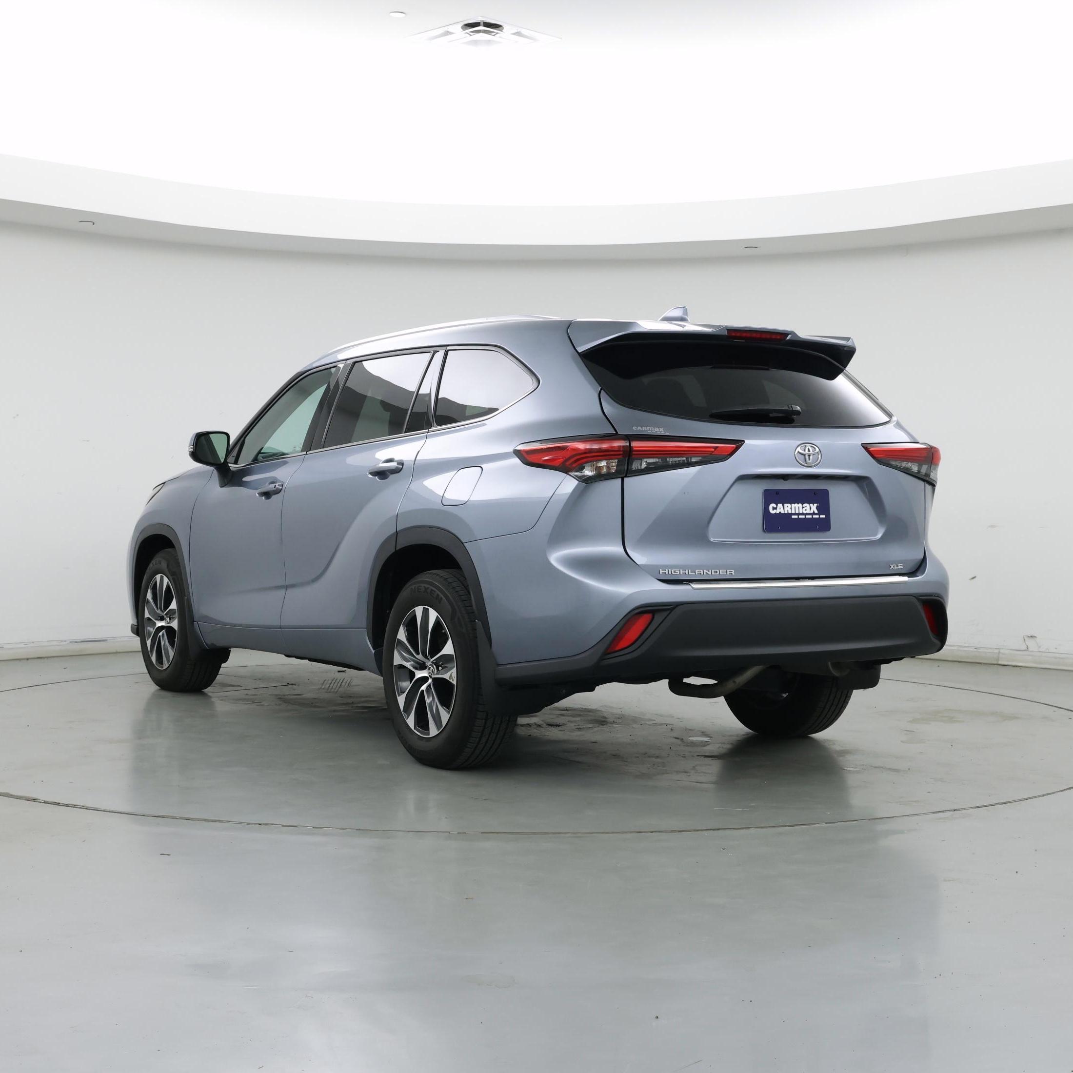 Thumbnail: 2020 Toyota Highlander - 2