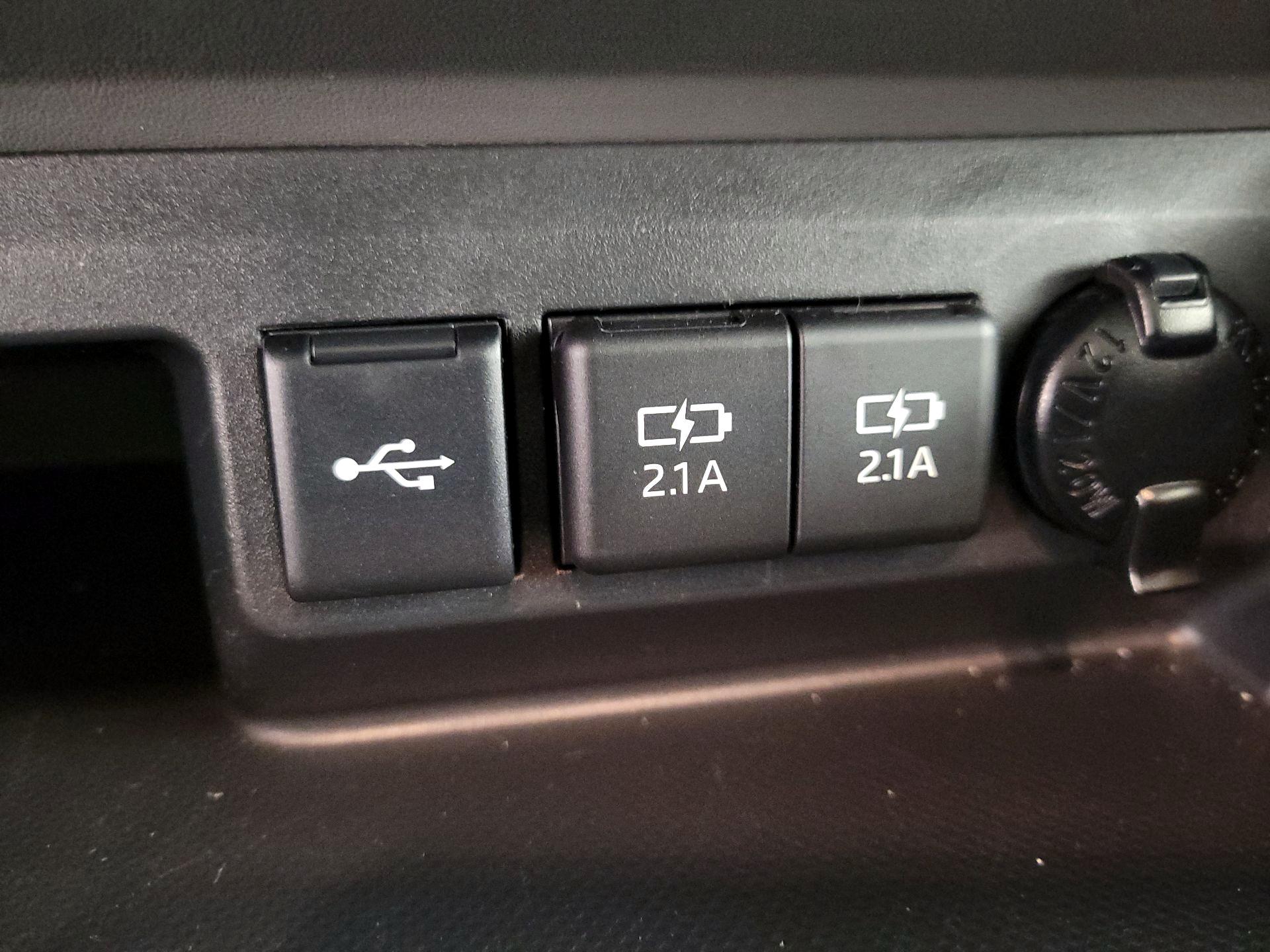 Thumbnail: 2020 Toyota Highlander - 19