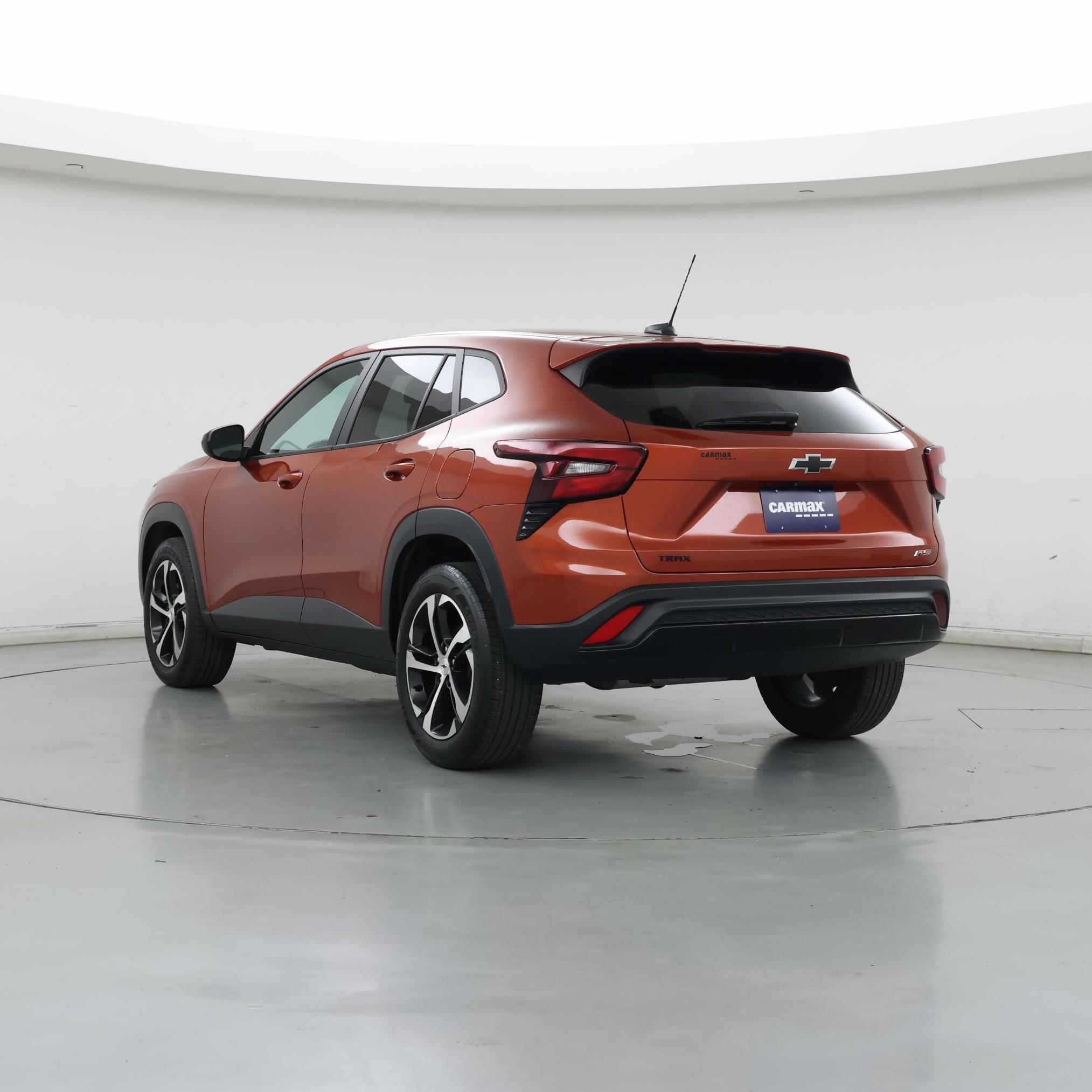 Thumbnail: 2024 Chevrolet Trax - 2