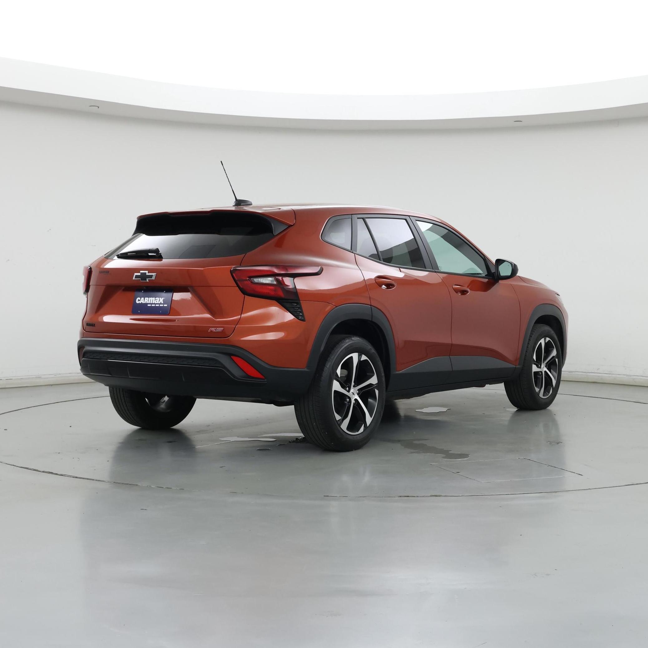 Thumbnail: 2024 Chevrolet Trax - 8