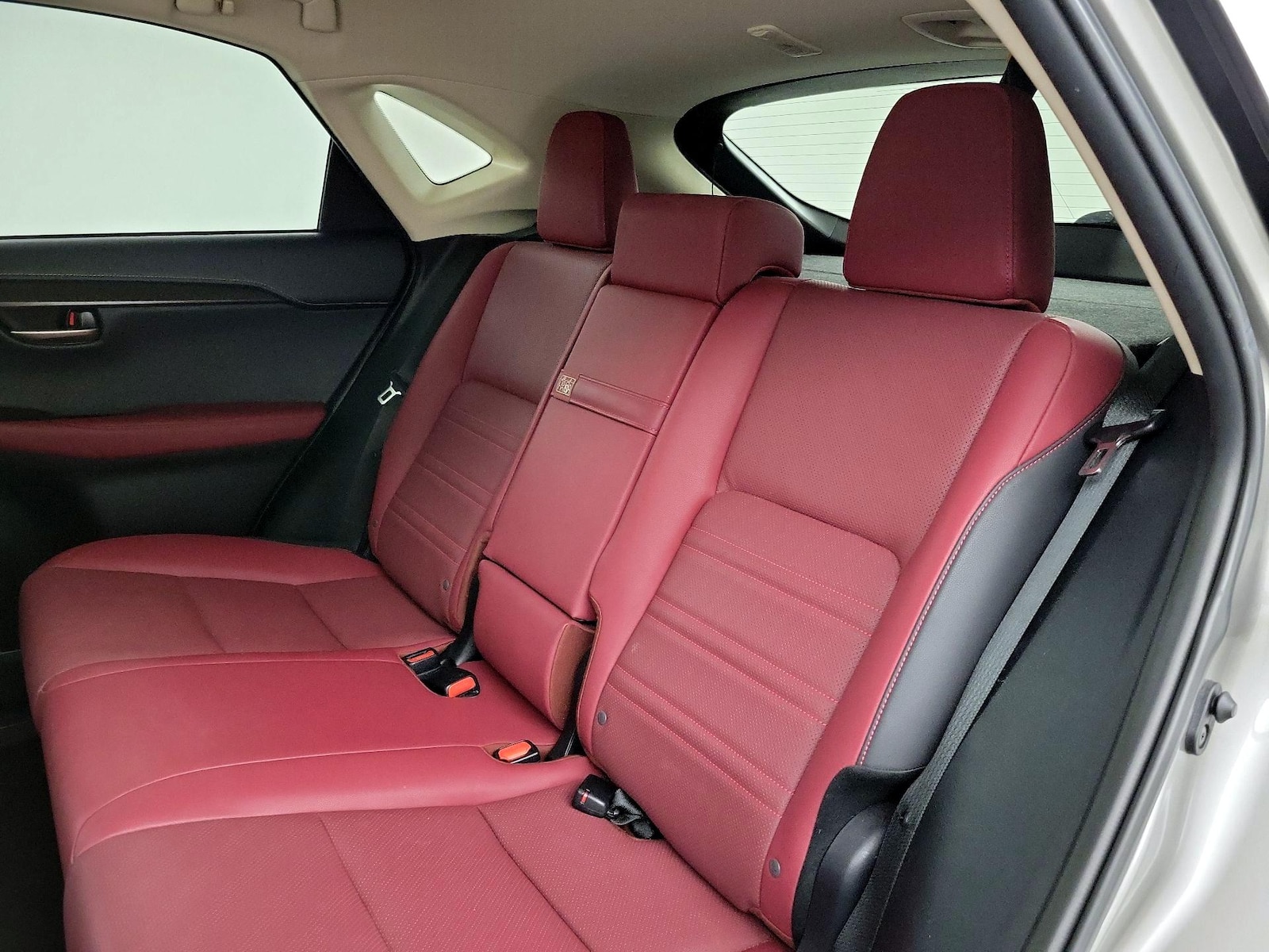 2021 Lexus NX 300 - Photo 22