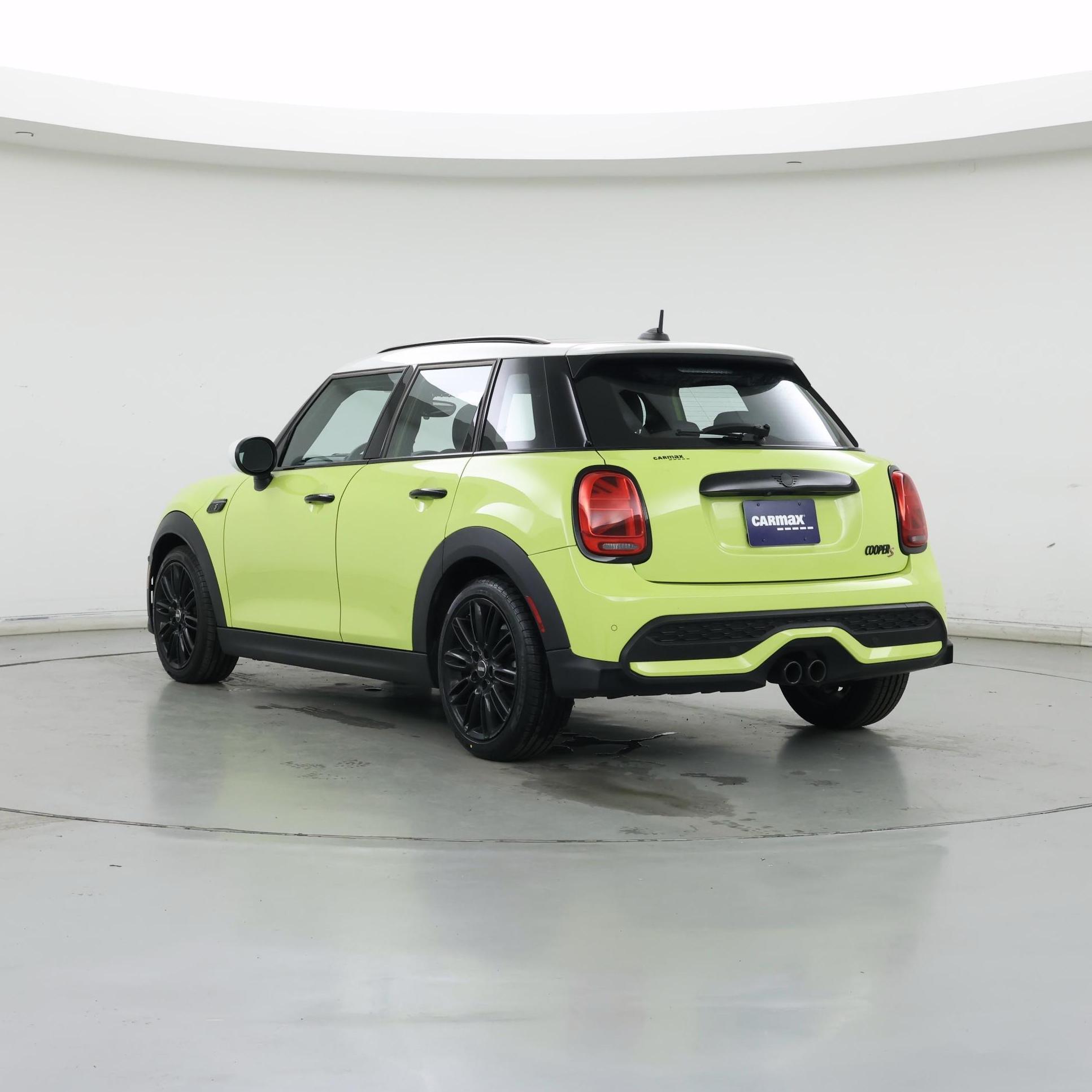 Thumbnail: 2024 MINI Cooper Hardtop - 2