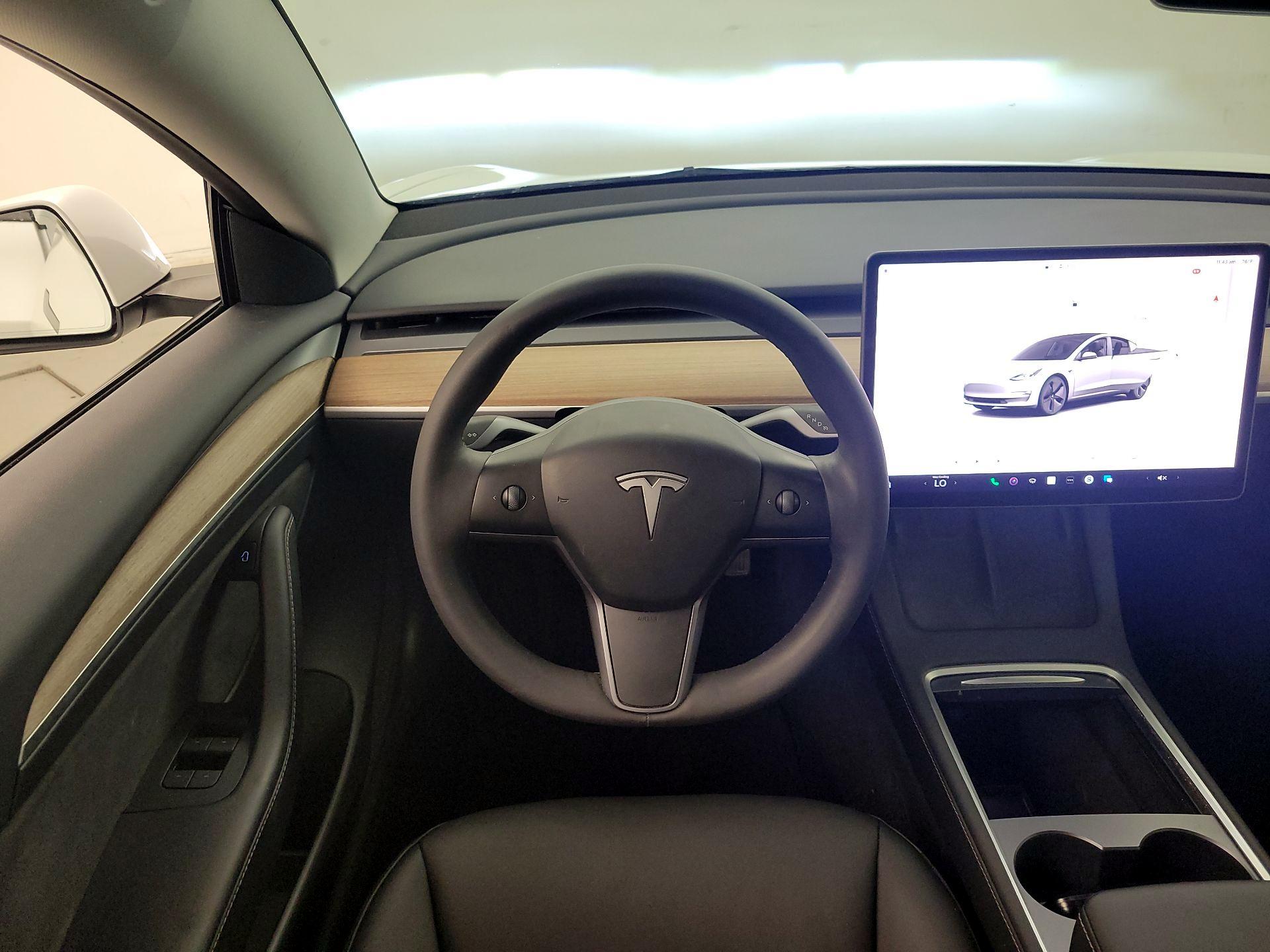 Thumbnail: 2023 Tesla Model 3 - 10