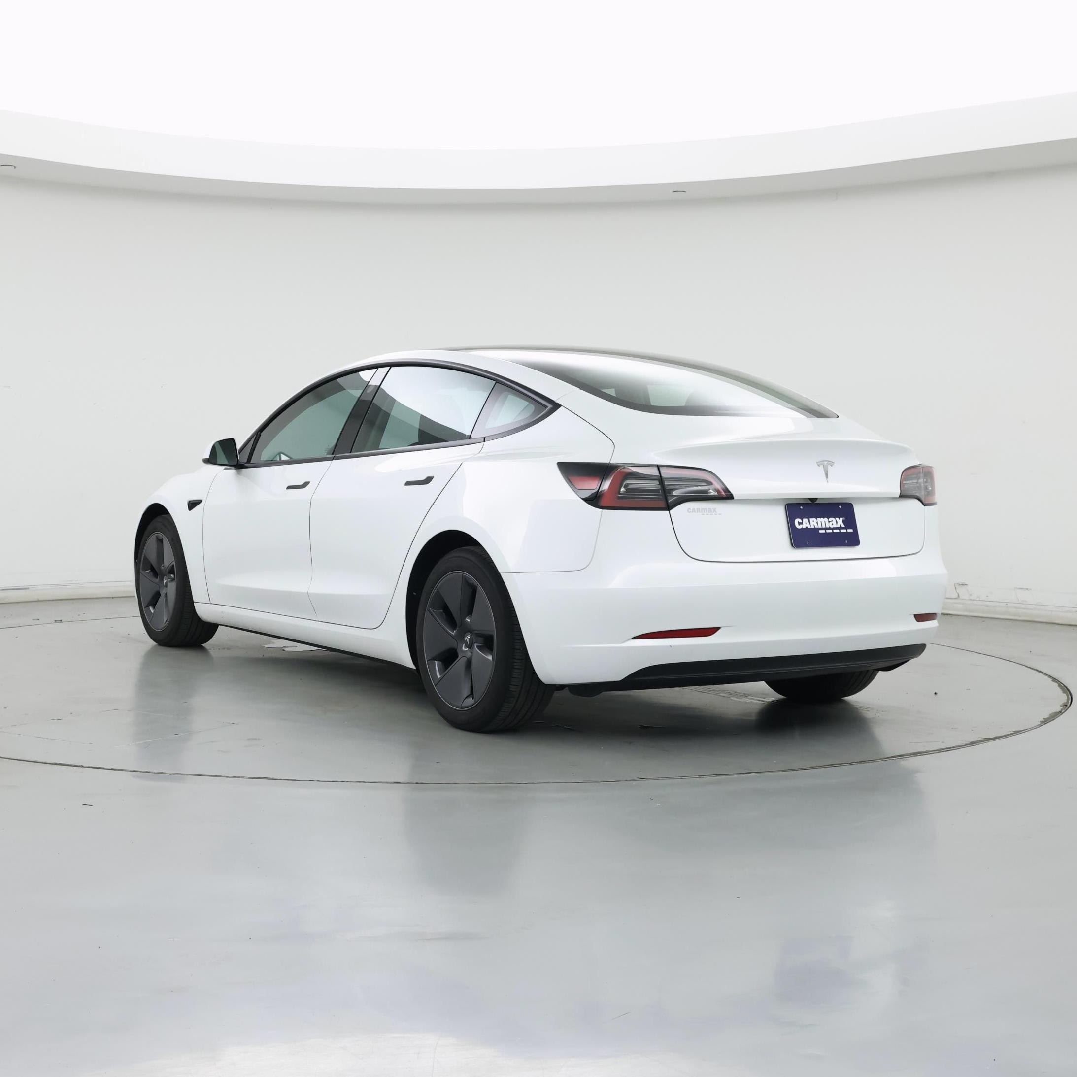 Thumbnail: 2023 Tesla Model 3 - 2