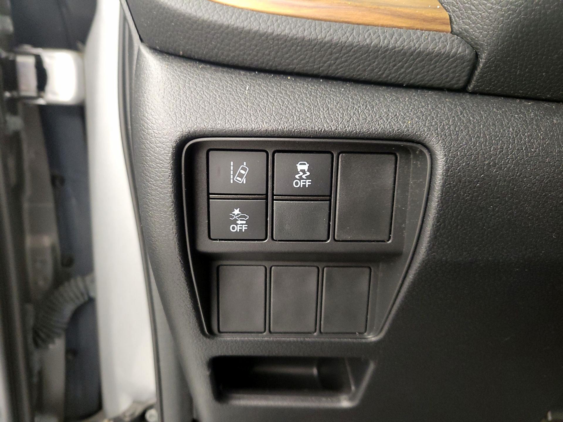 Thumbnail: 2021 Honda CR-V - 13
