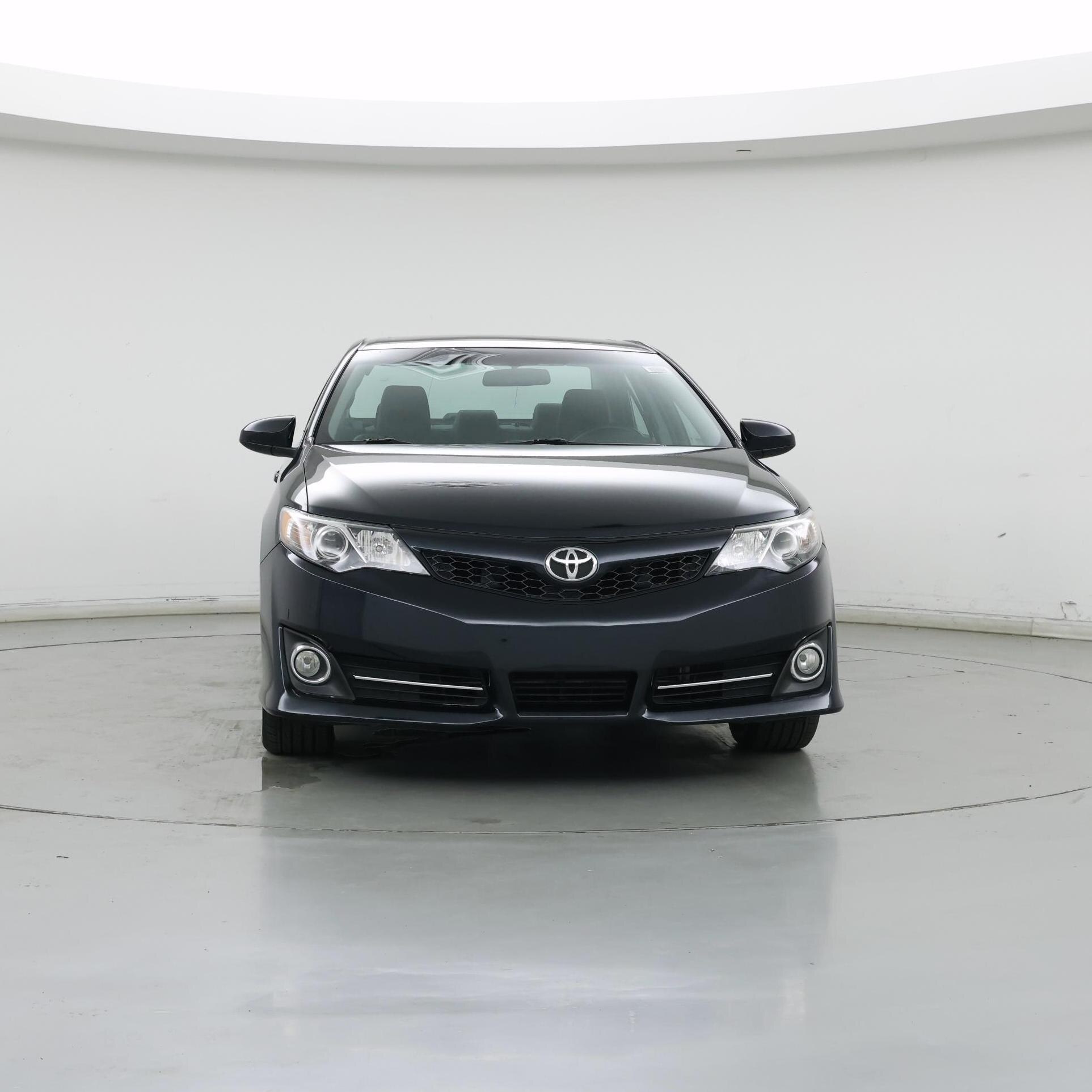 Thumbnail: 2014 Toyota Camry - 5