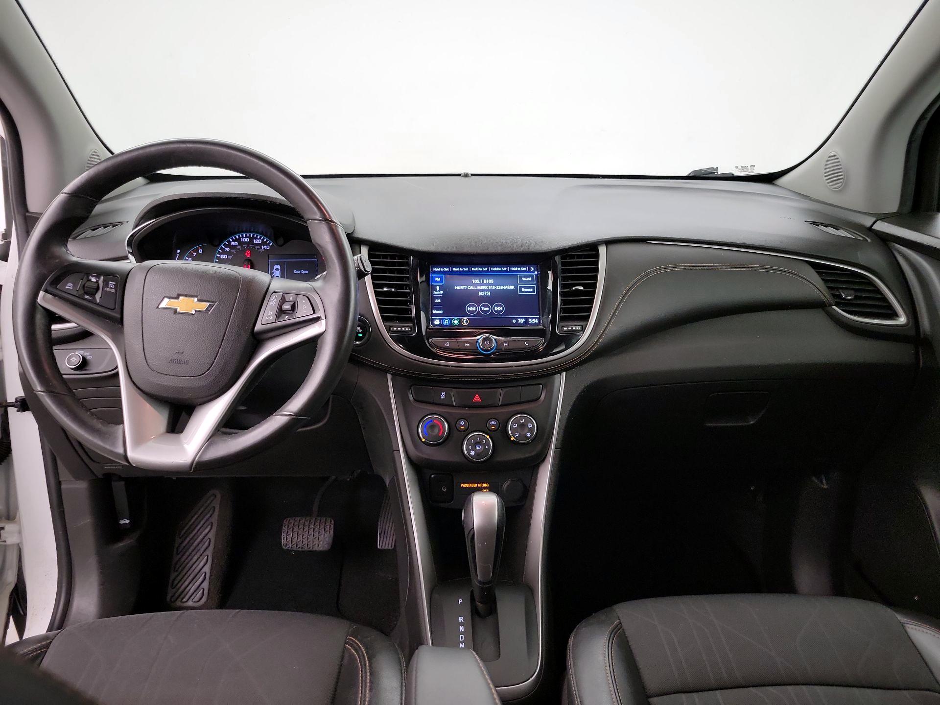 Thumbnail: 2018 Chevrolet Trax - 9