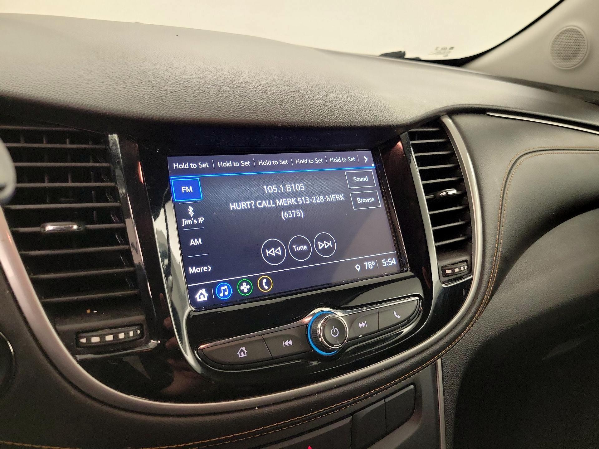 Thumbnail: 2018 Chevrolet Trax - 15