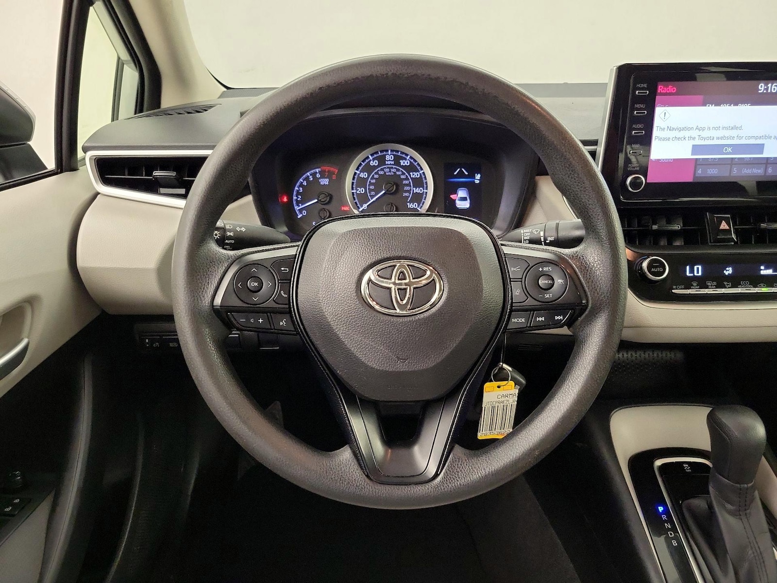 2020 Toyota Corolla LE - Photo 11