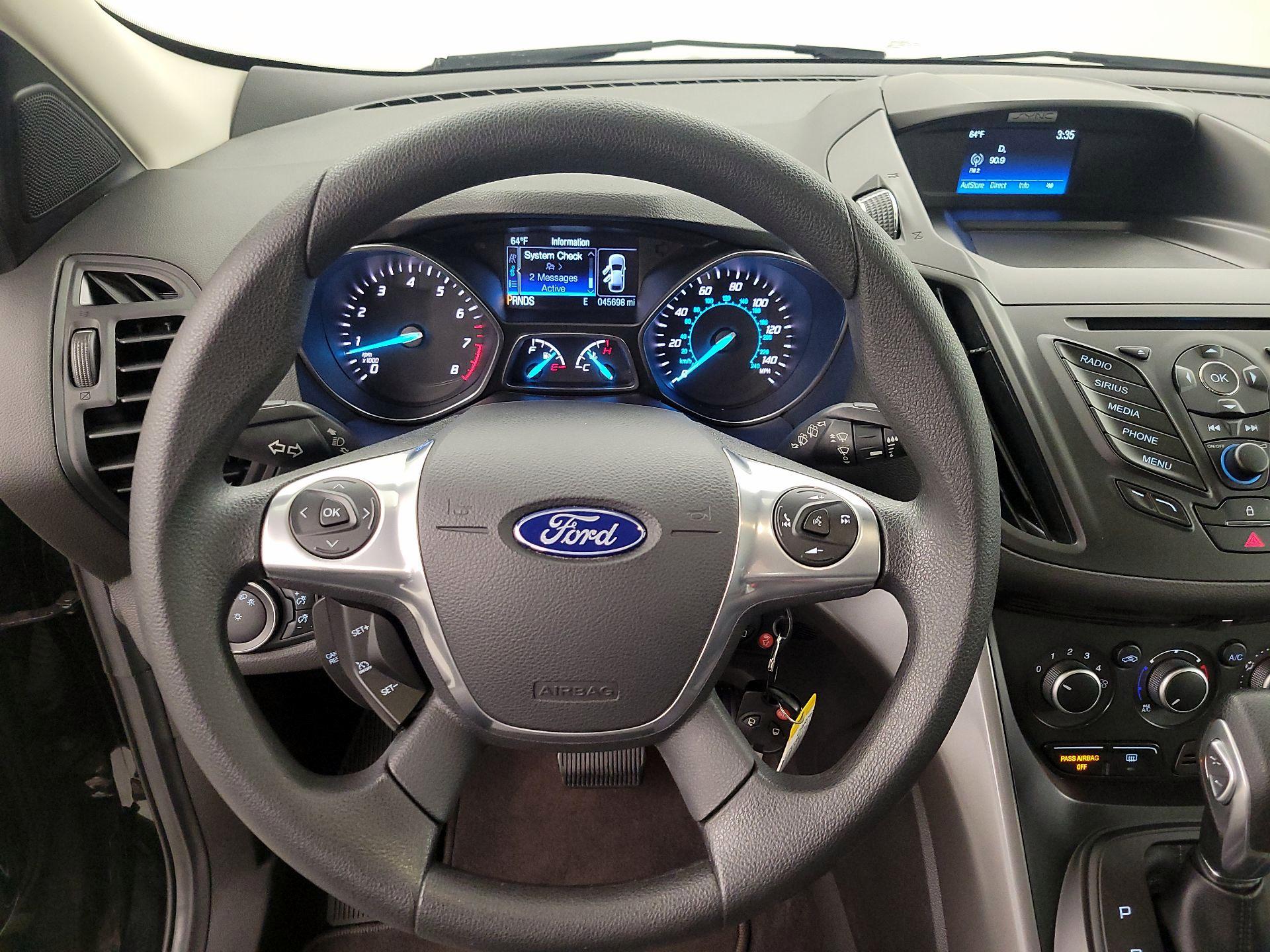 Thumbnail: 2016 Ford Escape - 10
