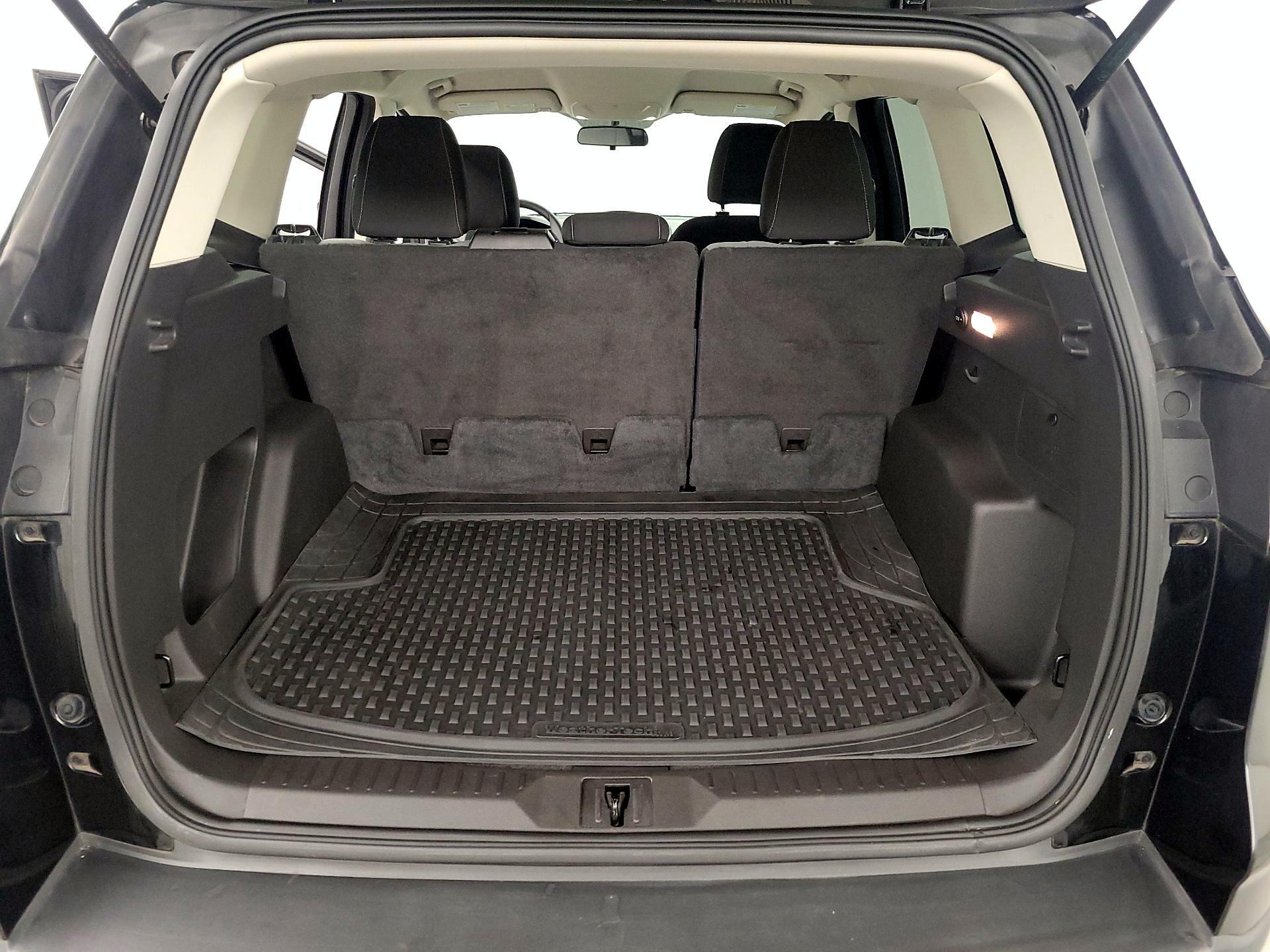 Thumbnail: 2016 Ford Escape - 19