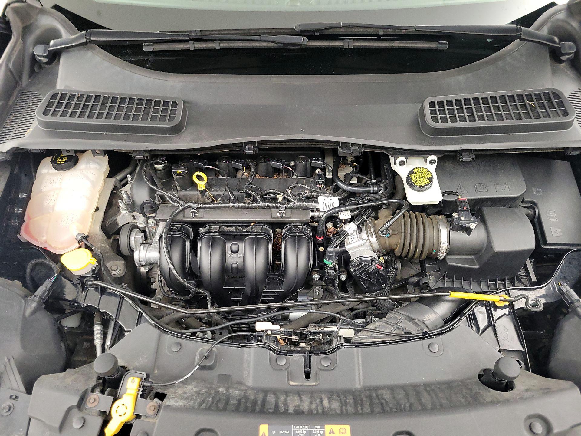 Thumbnail: 2016 Ford Escape - 20