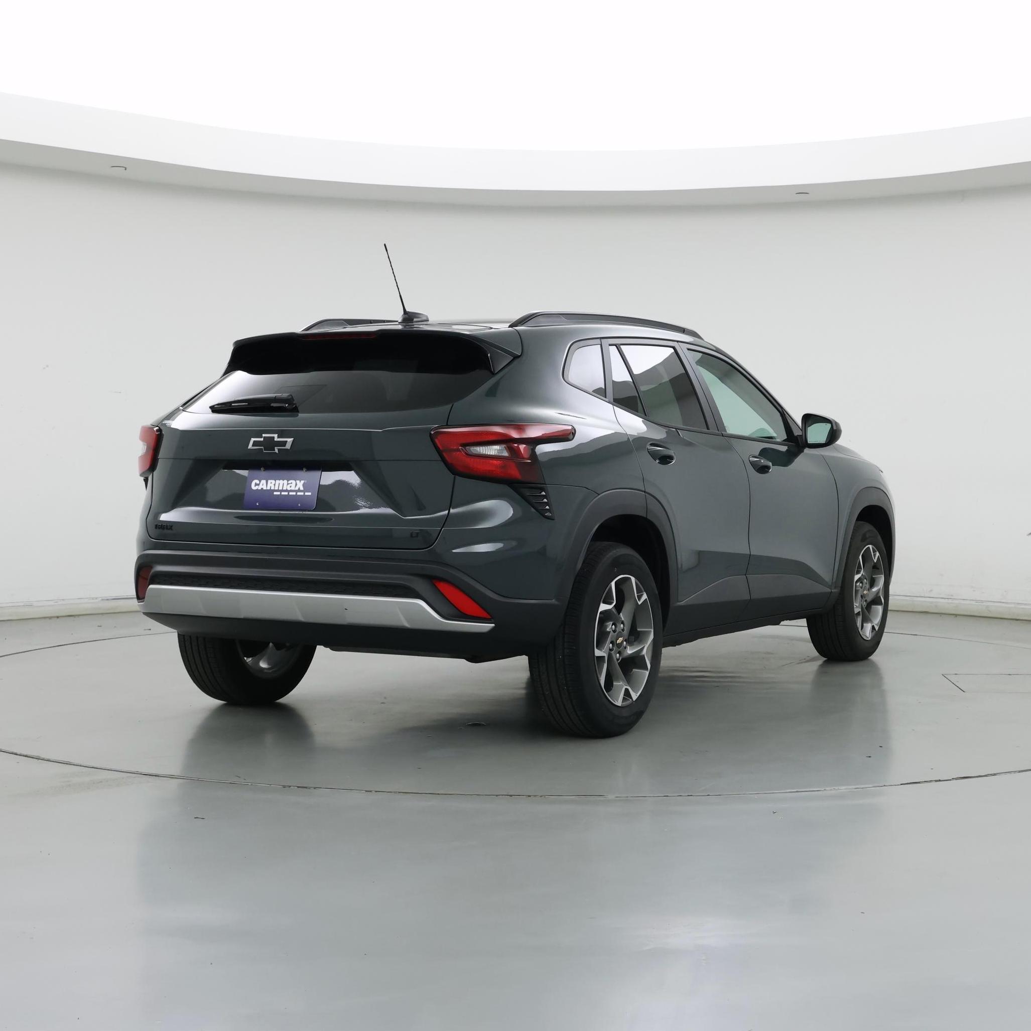 Thumbnail: 2026 Chevrolet Trax - 8
