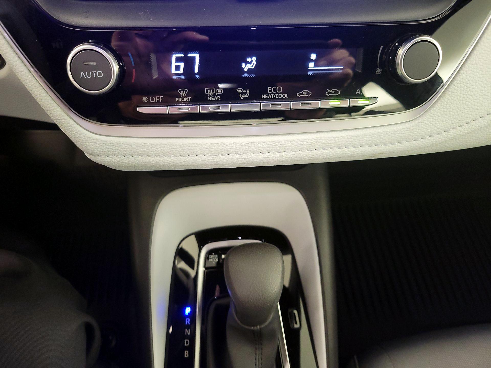 Thumbnail: 2025 Toyota Corolla - 17