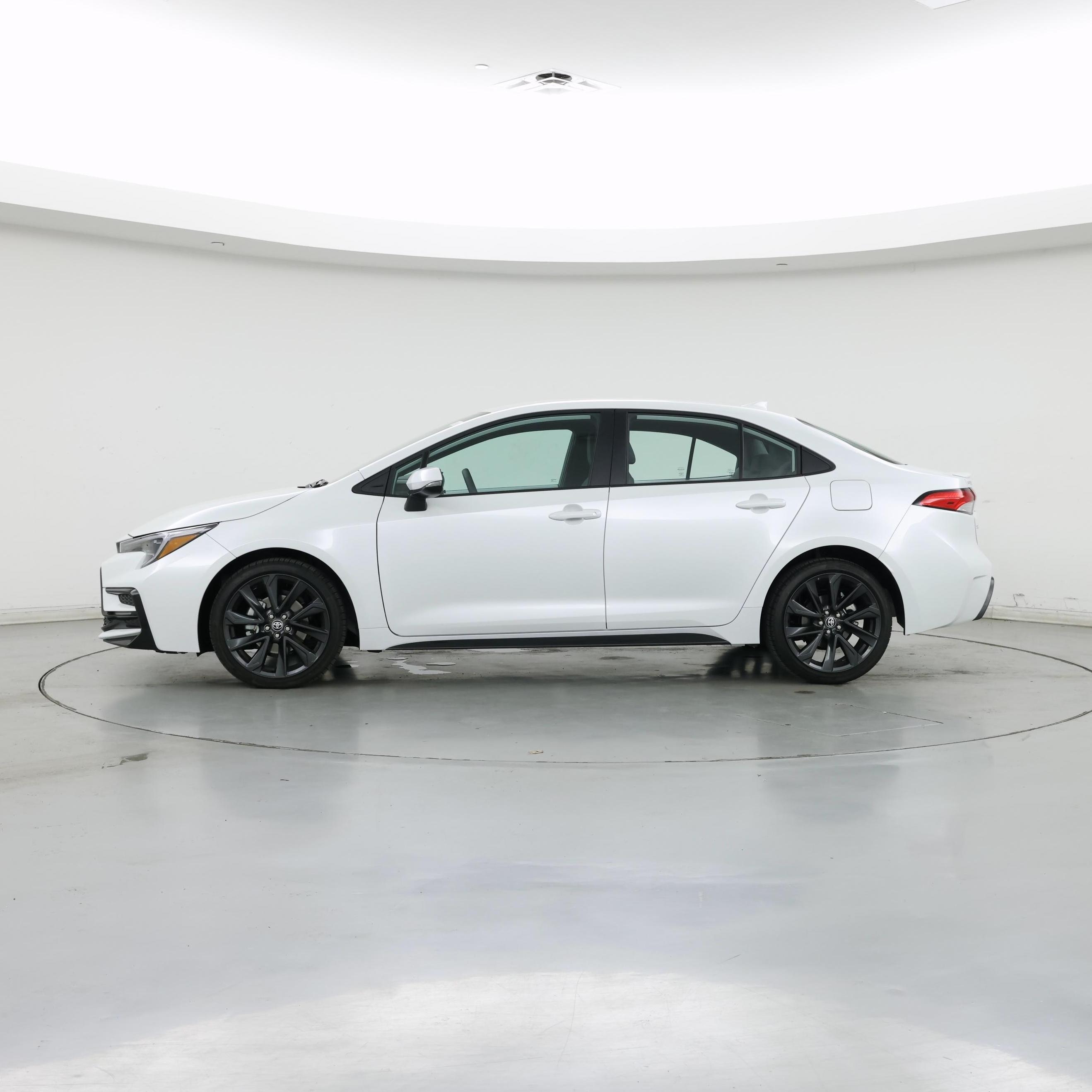 Thumbnail: 2025 Toyota Corolla - 3