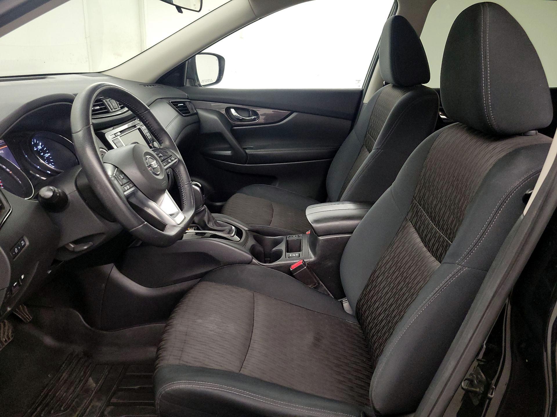 Thumbnail: 2019 Nissan Rogue - 11