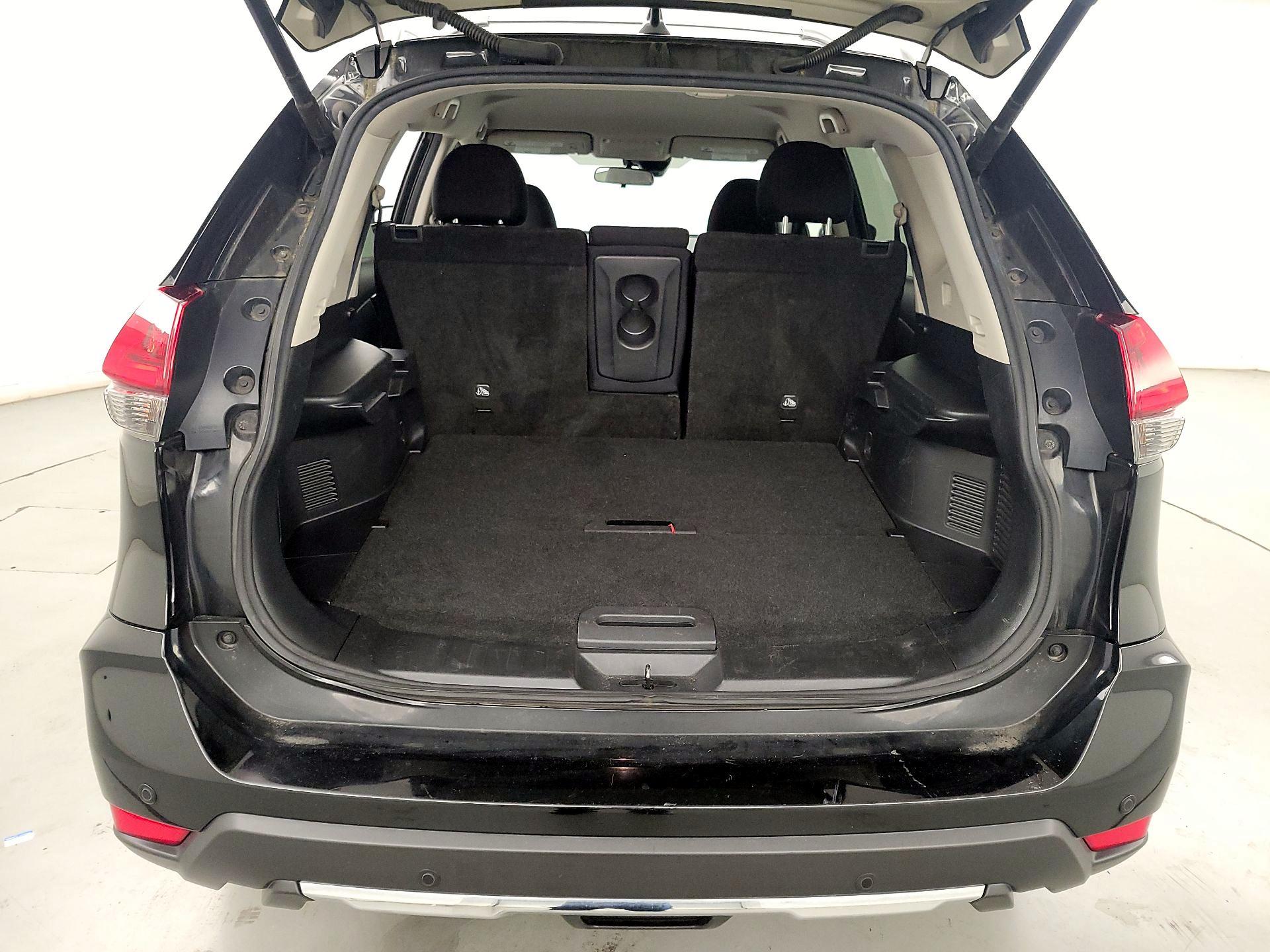 Thumbnail: 2019 Nissan Rogue - 20