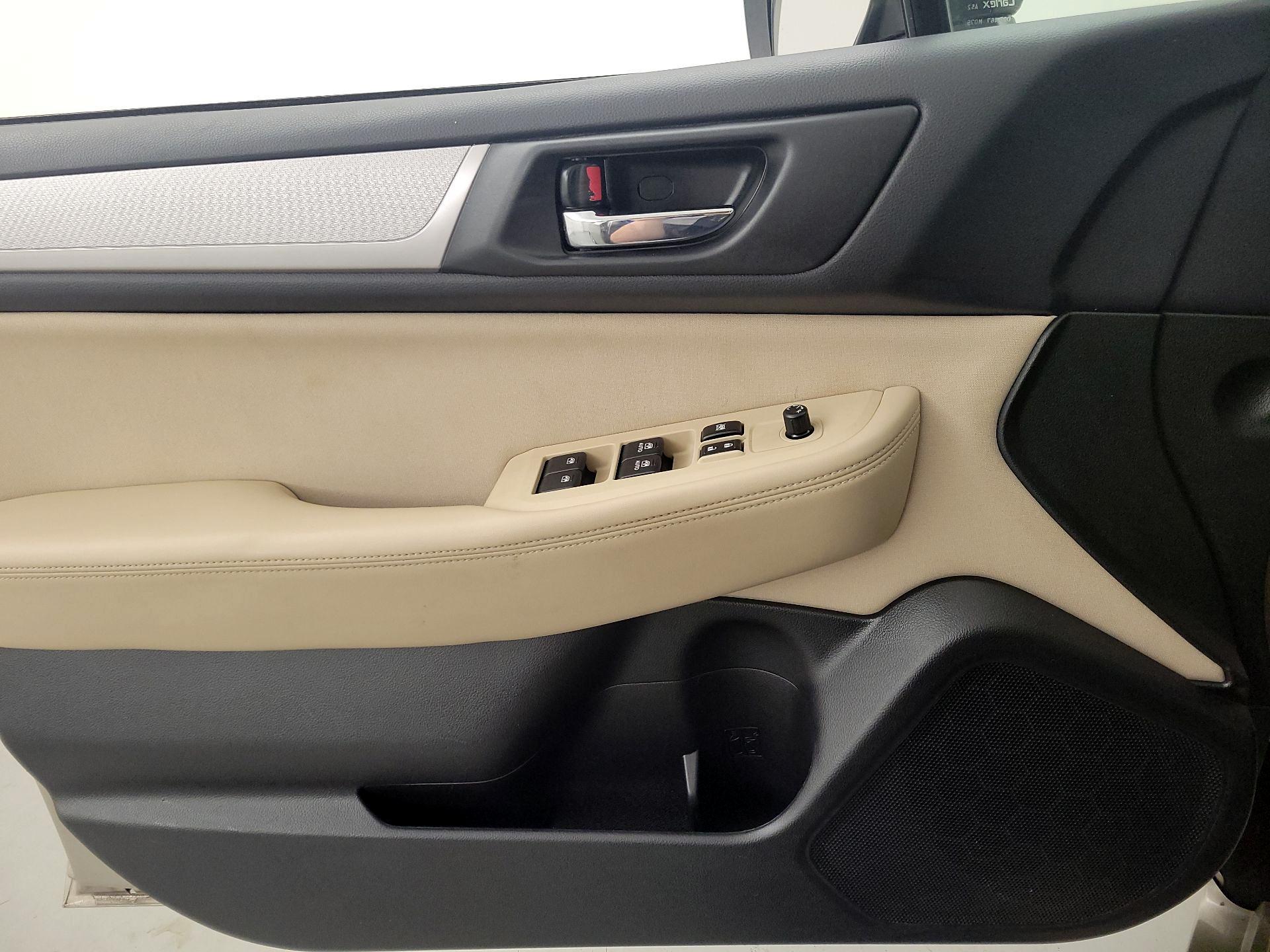 Thumbnail: 2015 Subaru Legacy - 12