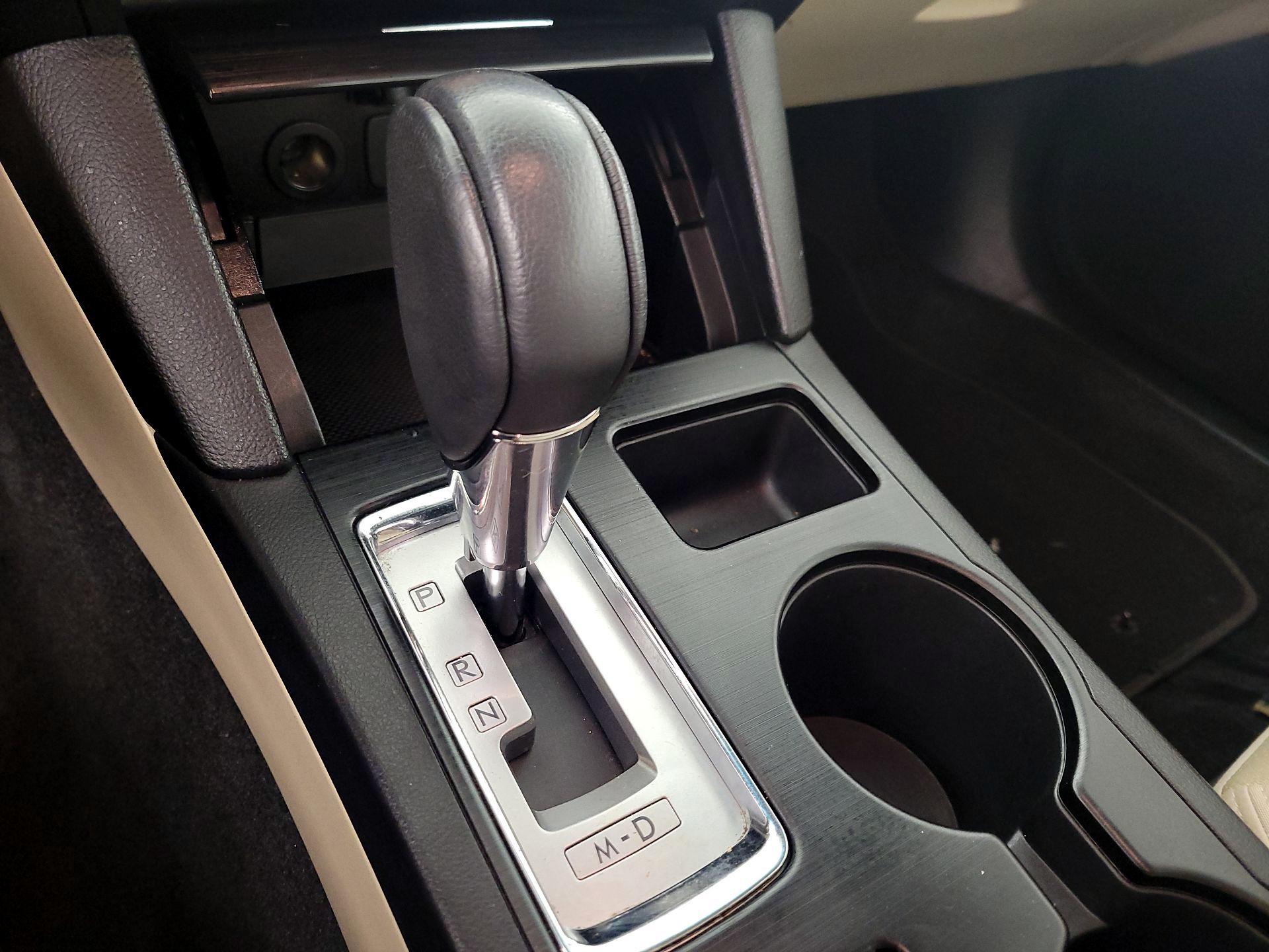 Thumbnail: 2015 Subaru Legacy - 17