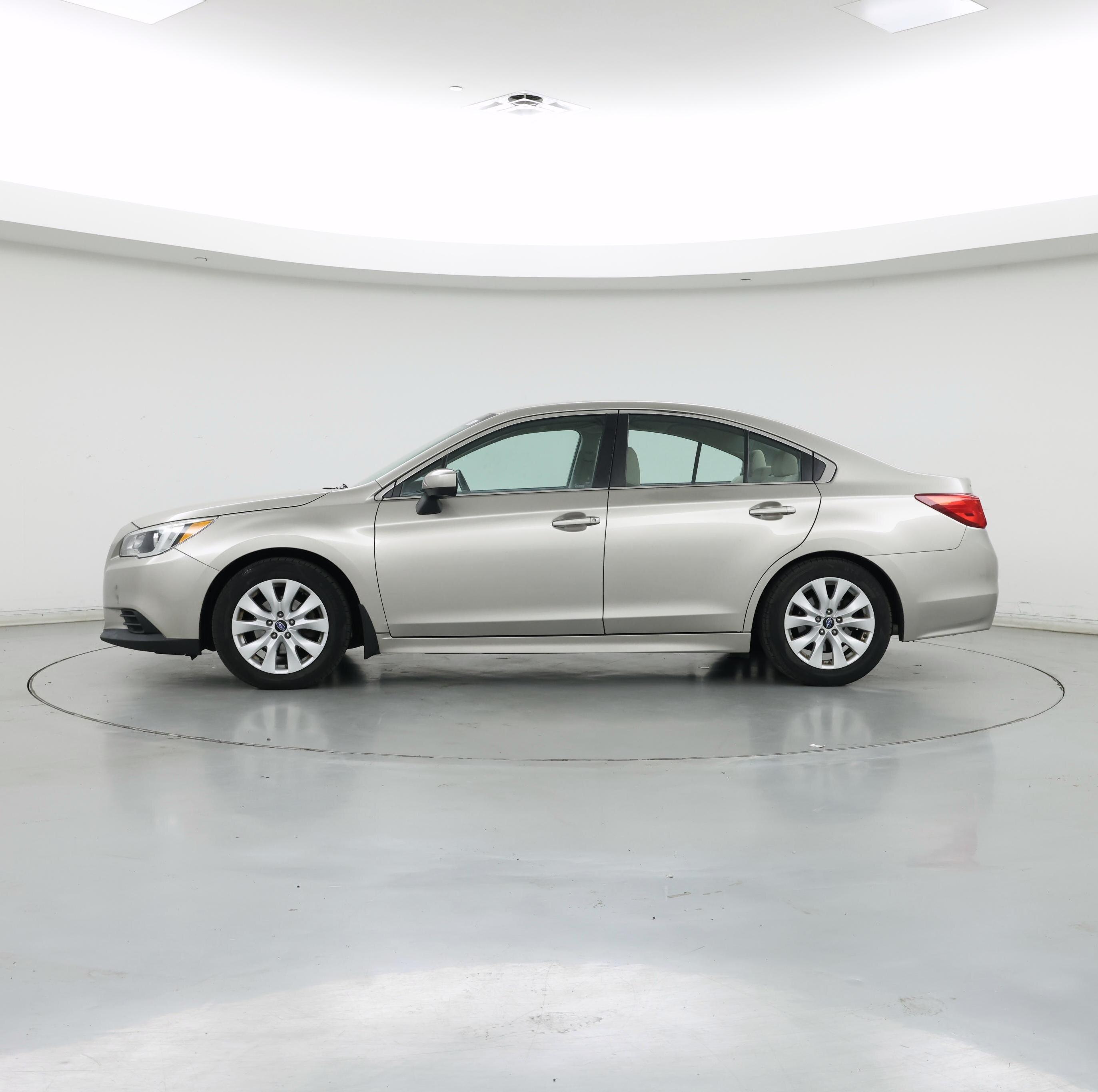 Thumbnail: 2015 Subaru Legacy - 3